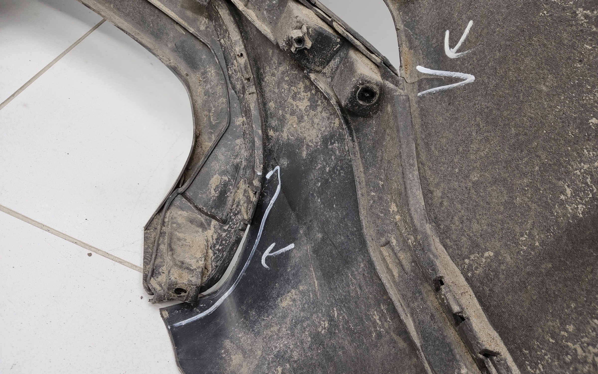 Бампер задний Chery Tiggo  9