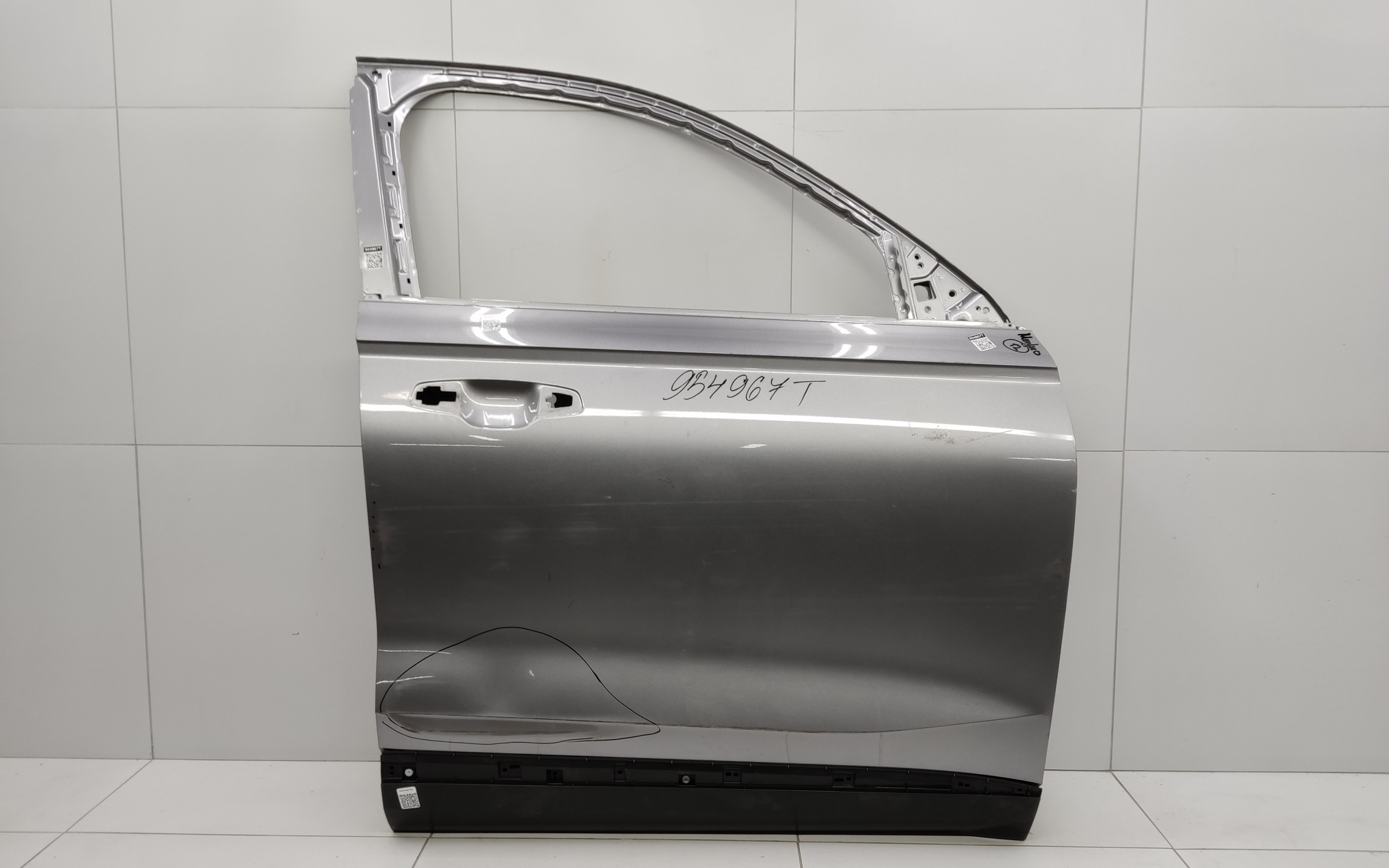 Дверь передняя правая Geely Monjaro