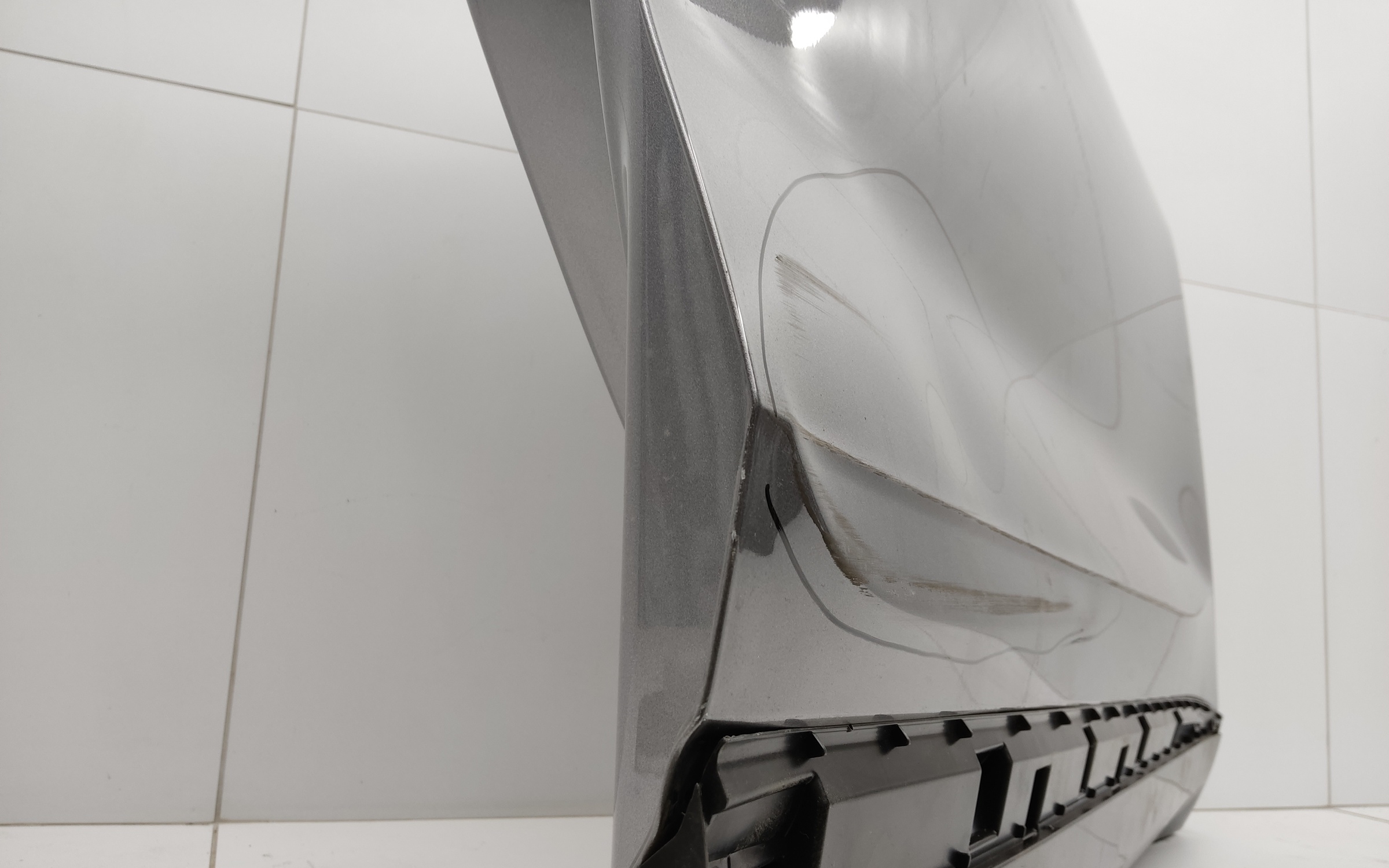 Дверь передняя правая Geely Monjaro