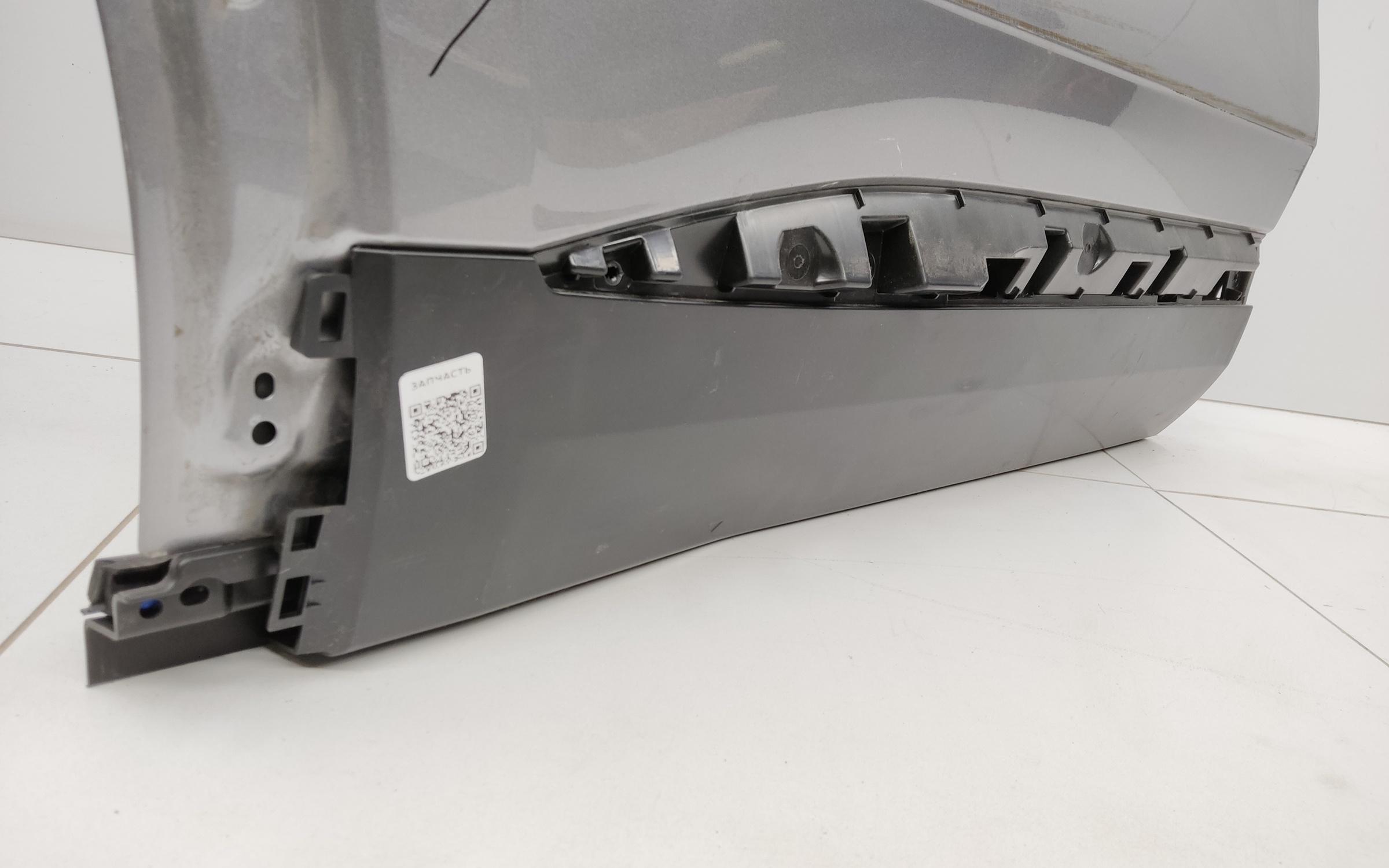 Дверь задняя правая Geely Monjaro