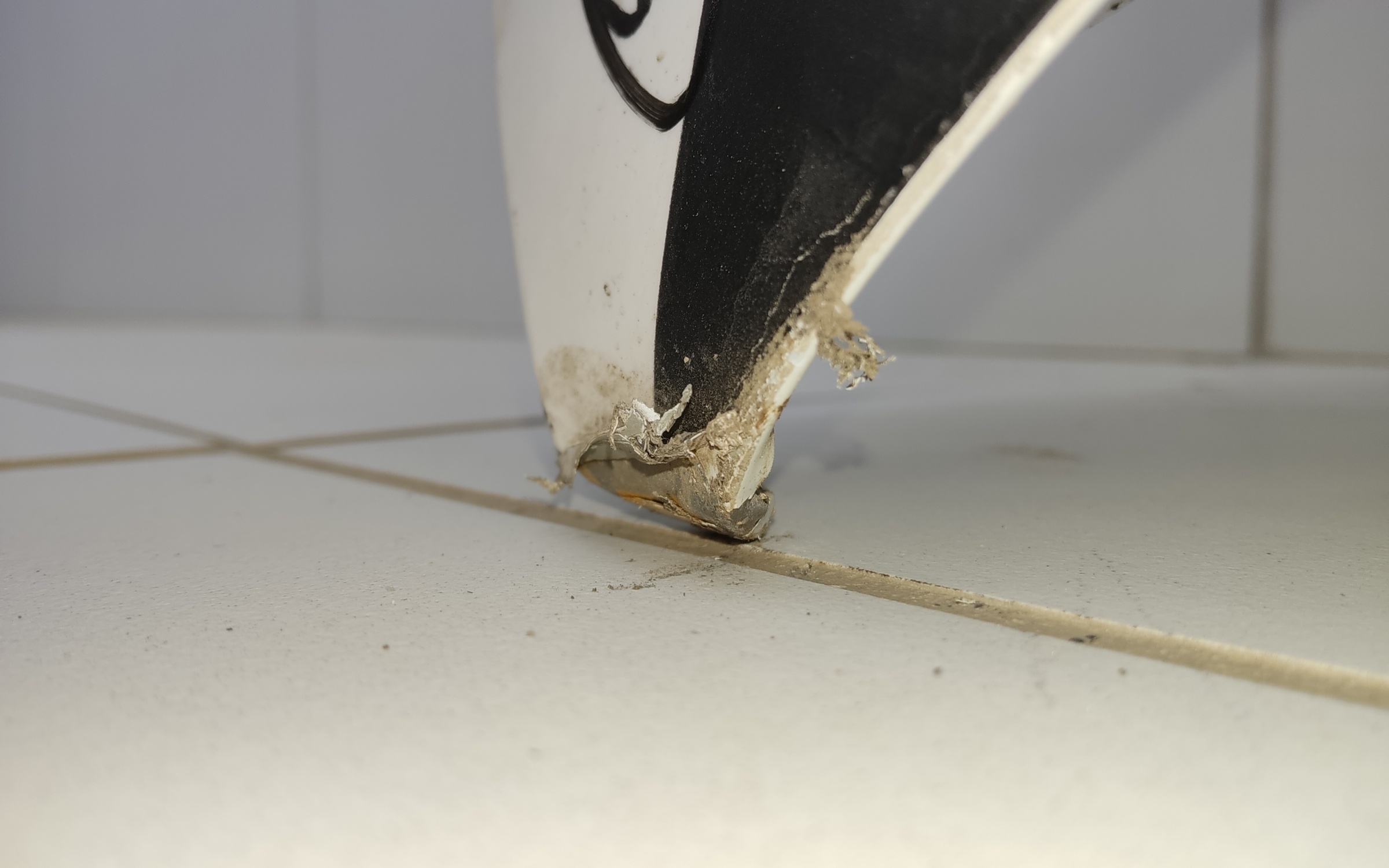 Капот Lada Granta 1 Restail