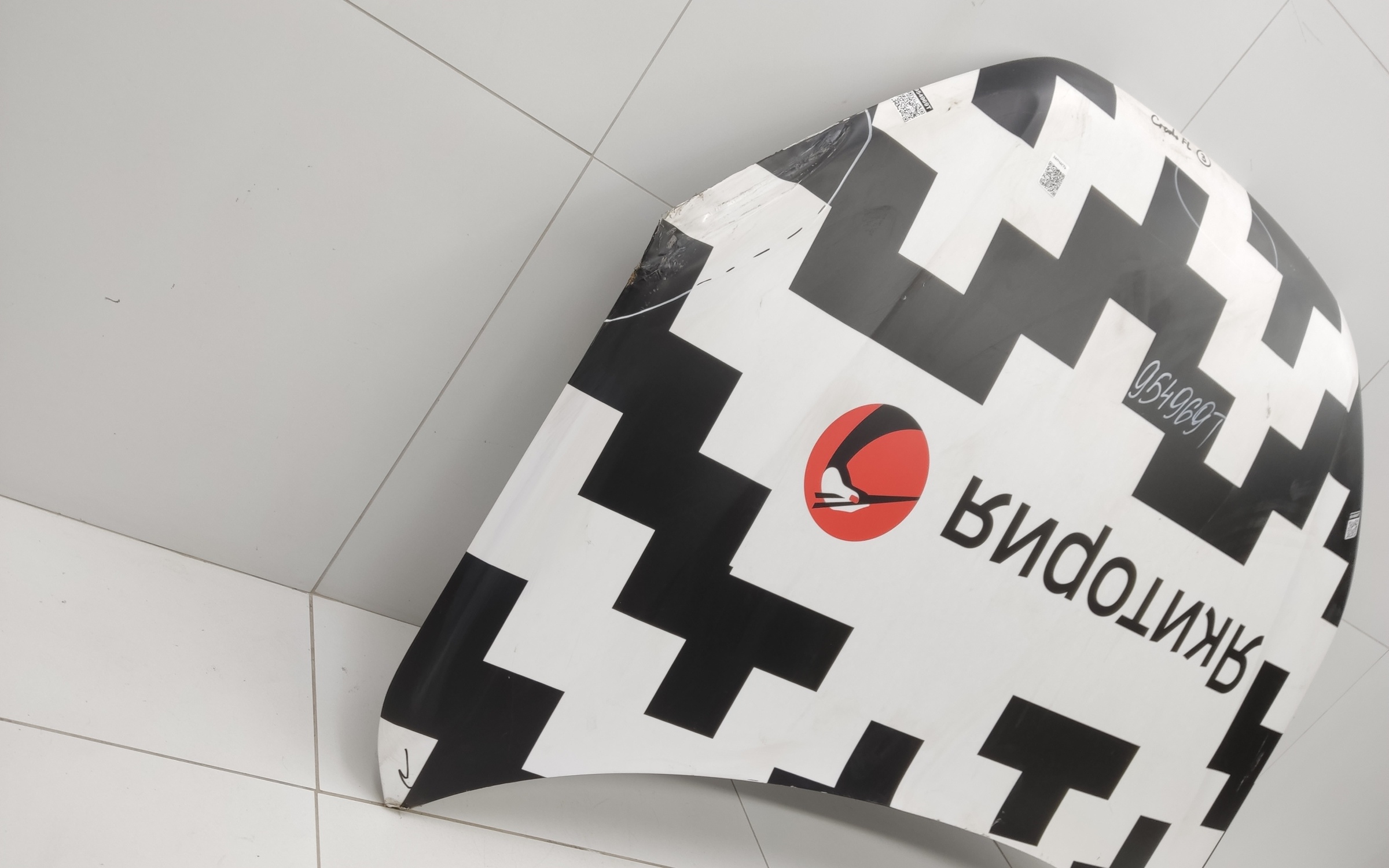 Капот Lada Granta 1 Restail