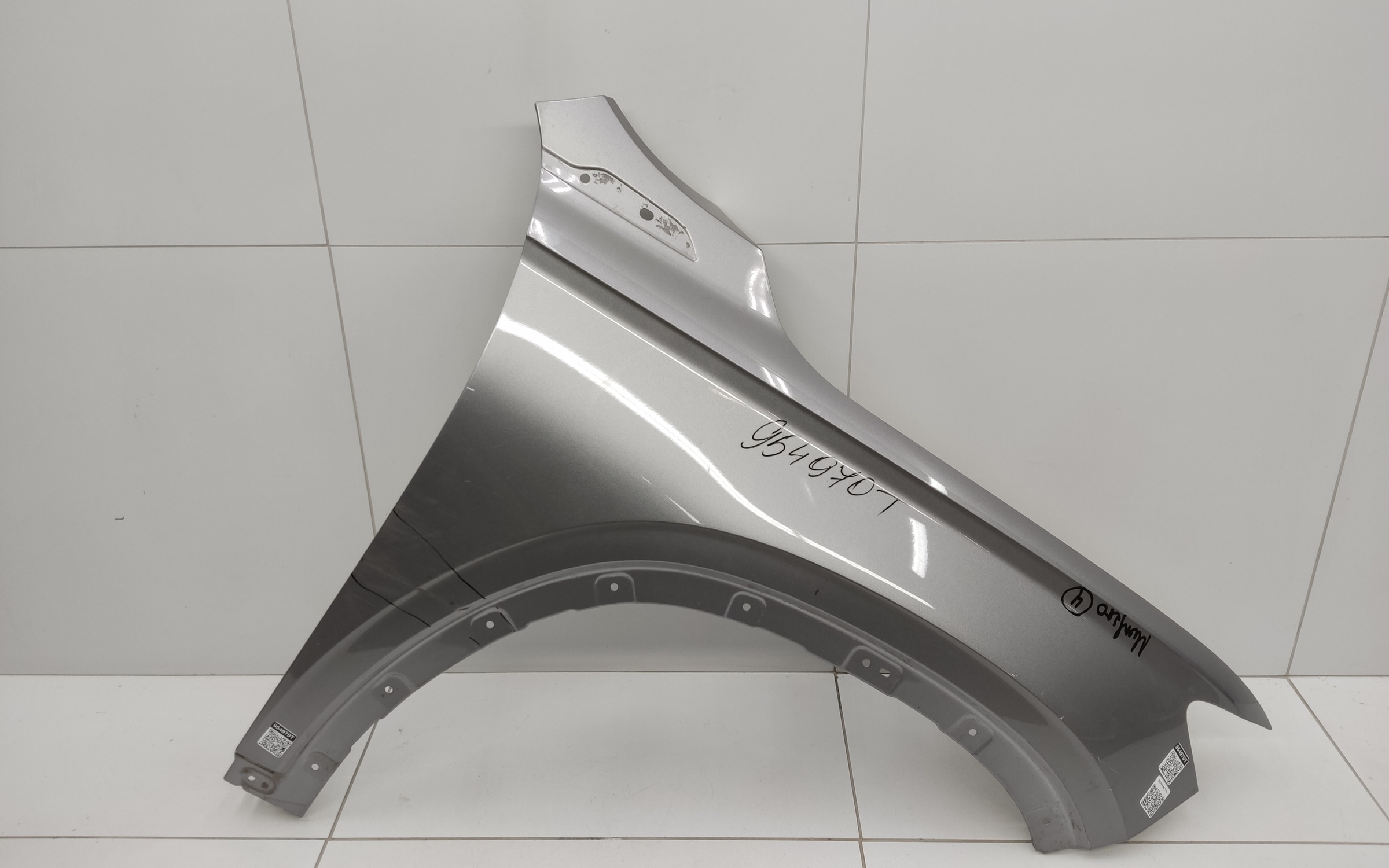 Крыло переднее правое Geely Monjaro