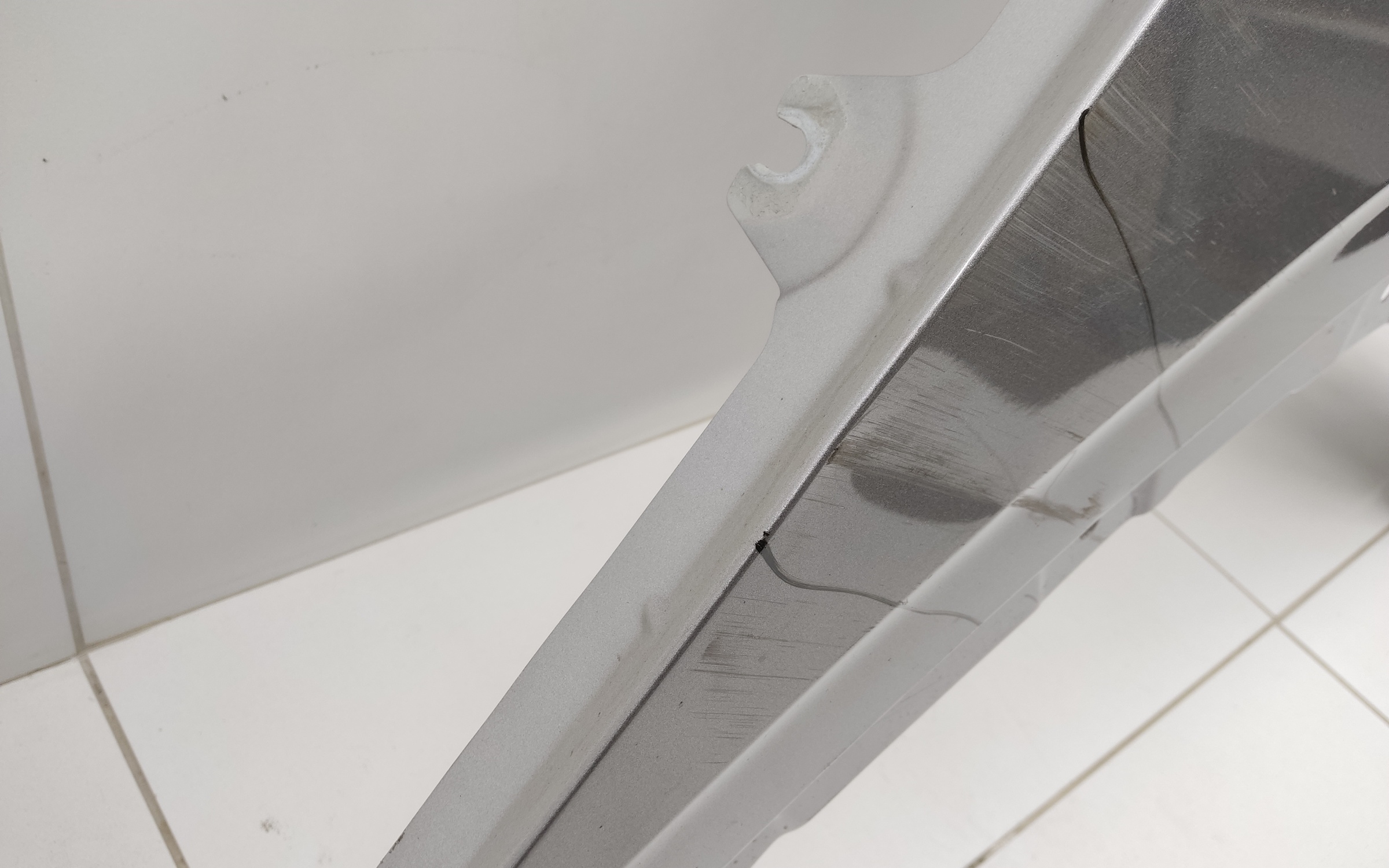 Крыло переднее правое Geely Monjaro