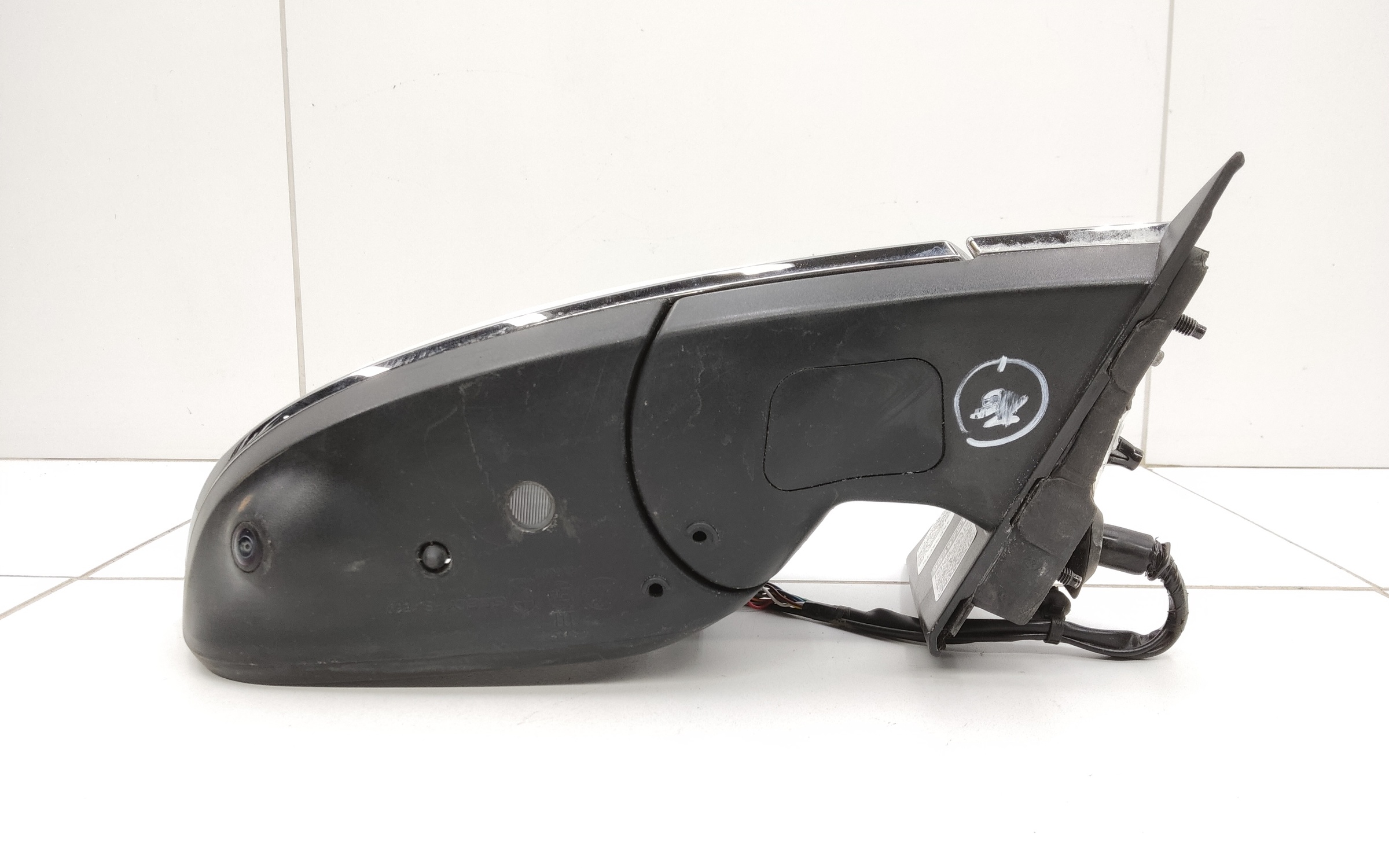 Зеркало правое Geely Monjaro 11+1 контактов