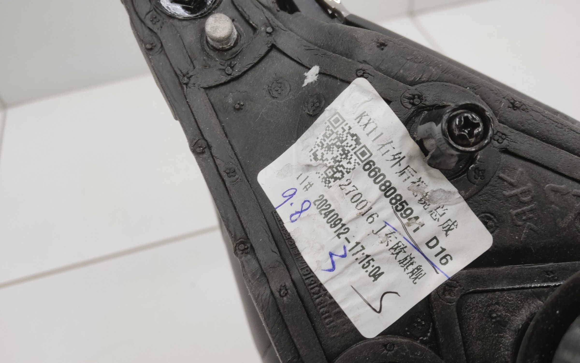 Зеркало правое Geely Monjaro 11+1 контактов