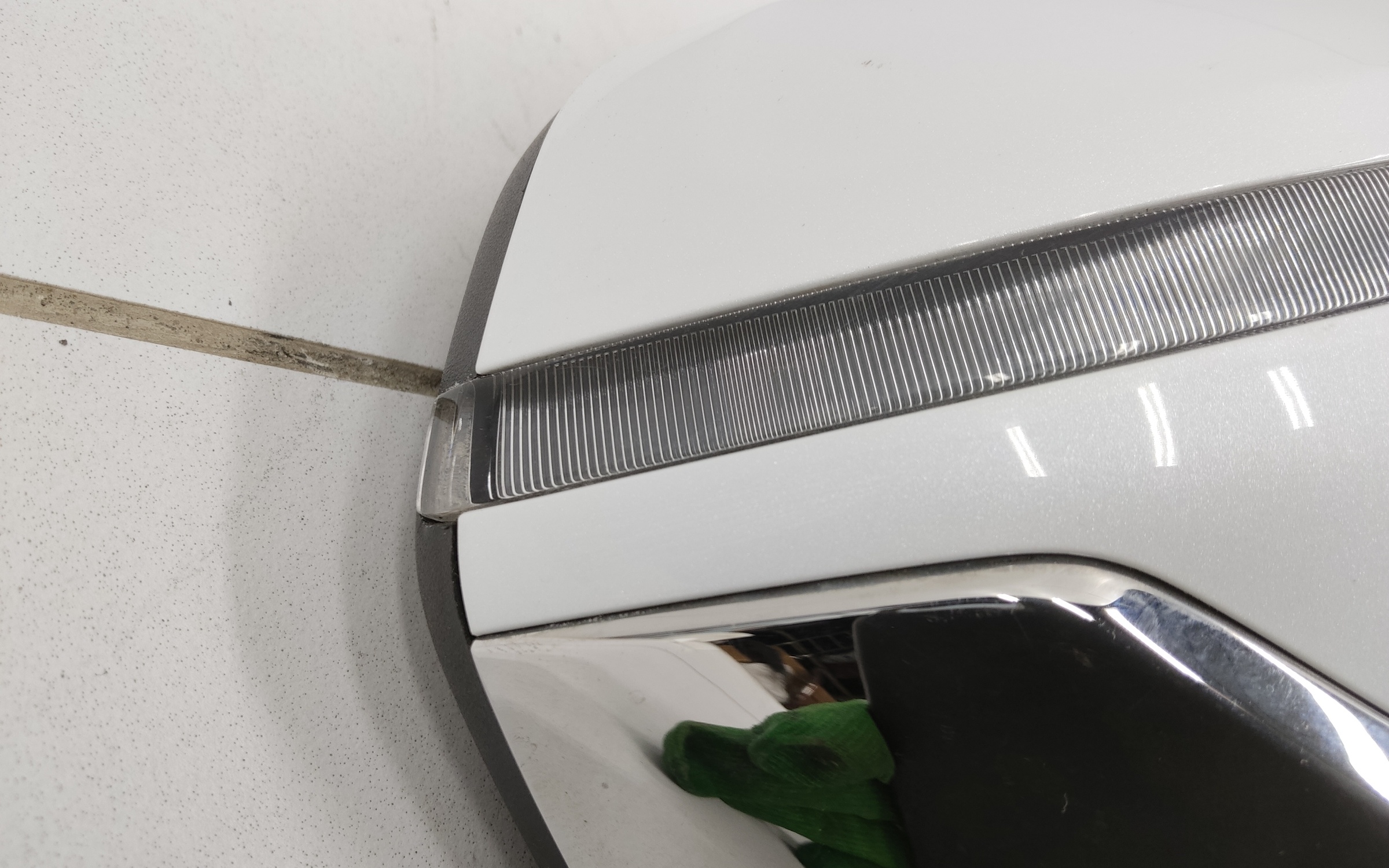 Зеркало правое Geely Monjaro 11+1 контактов