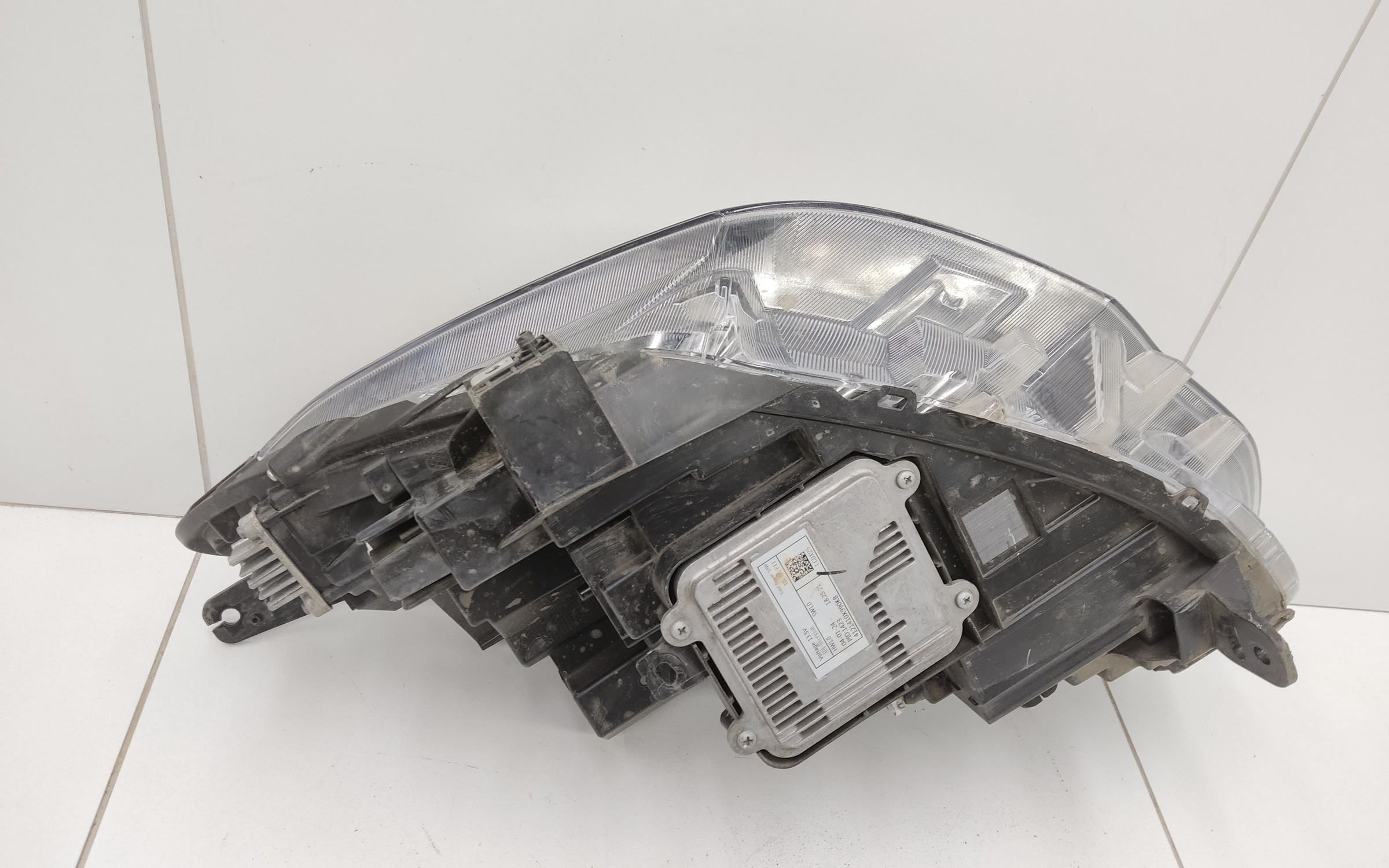 Фара передняя правая Haval Jolion LED