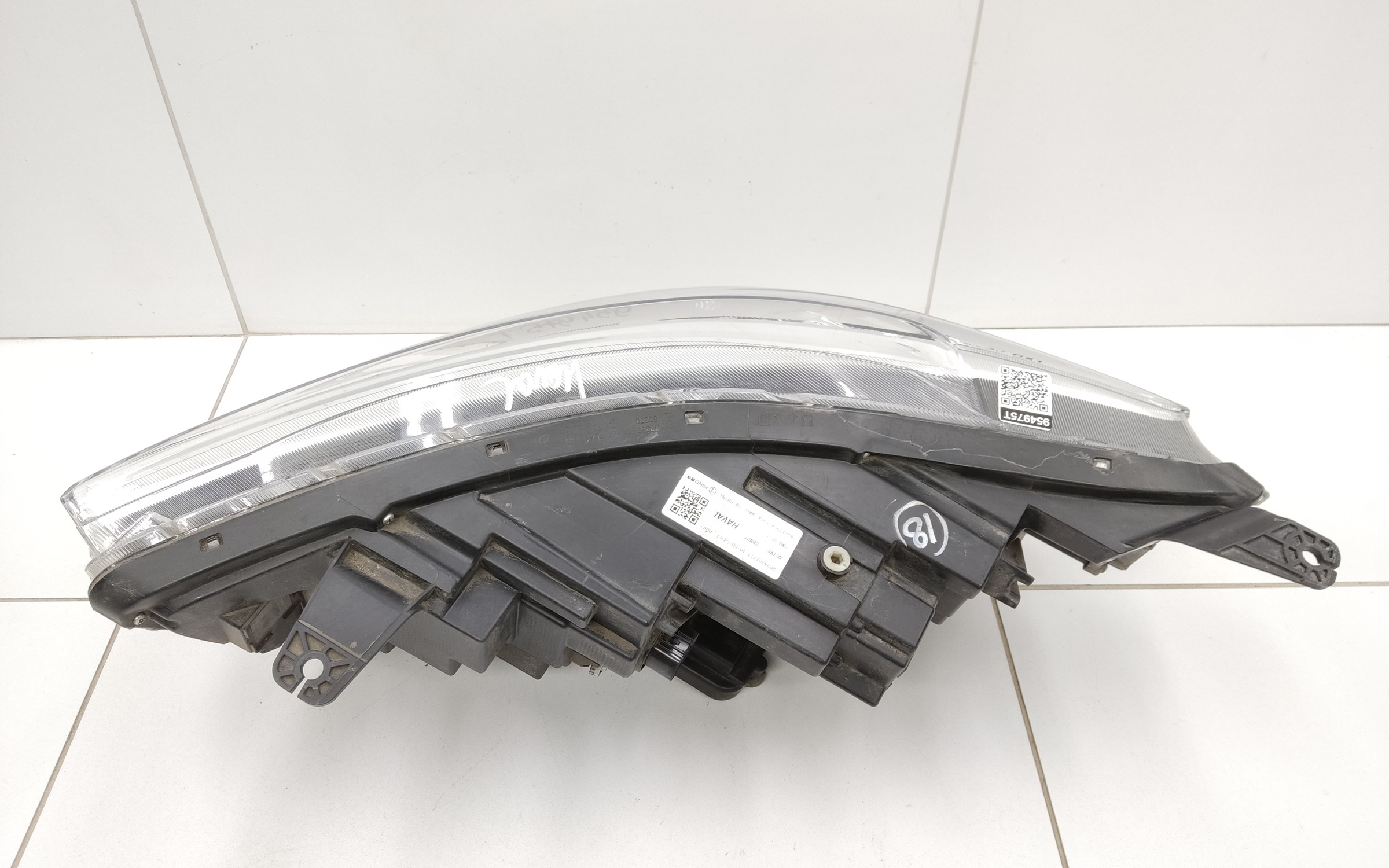 Фара передняя правая Haval Jolion LED