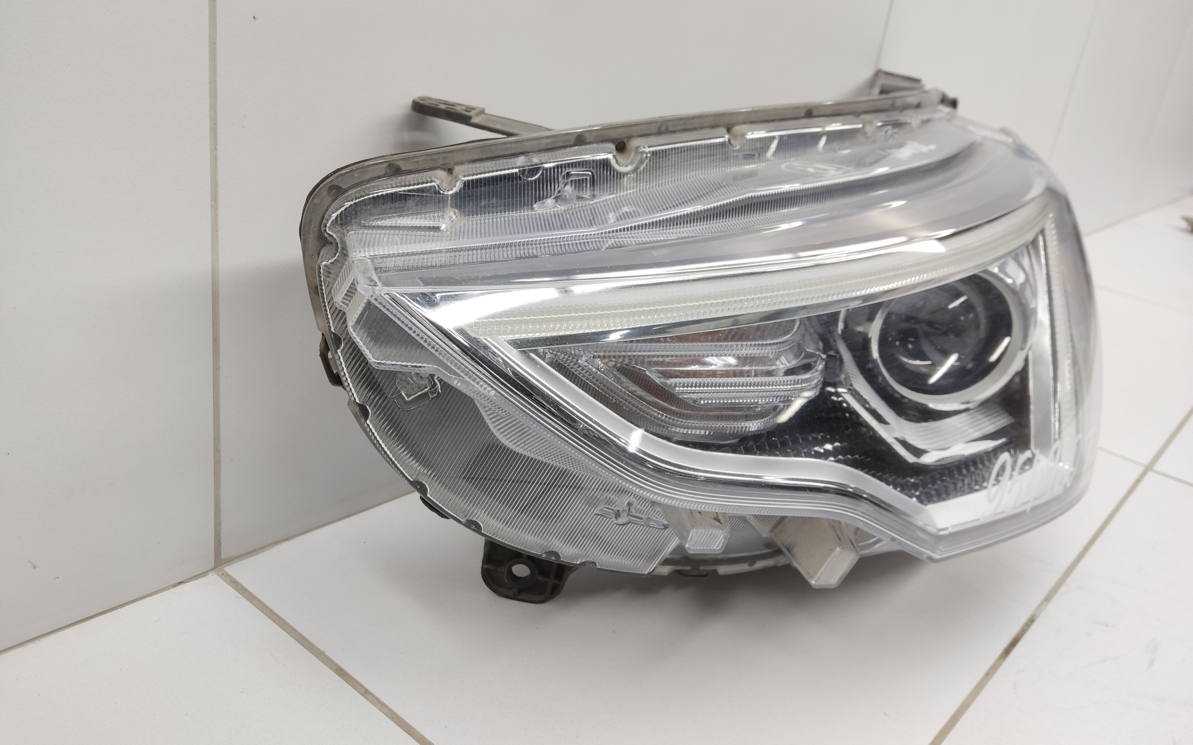 Фара передняя левая Haval Jolion галоген линза с ДХО