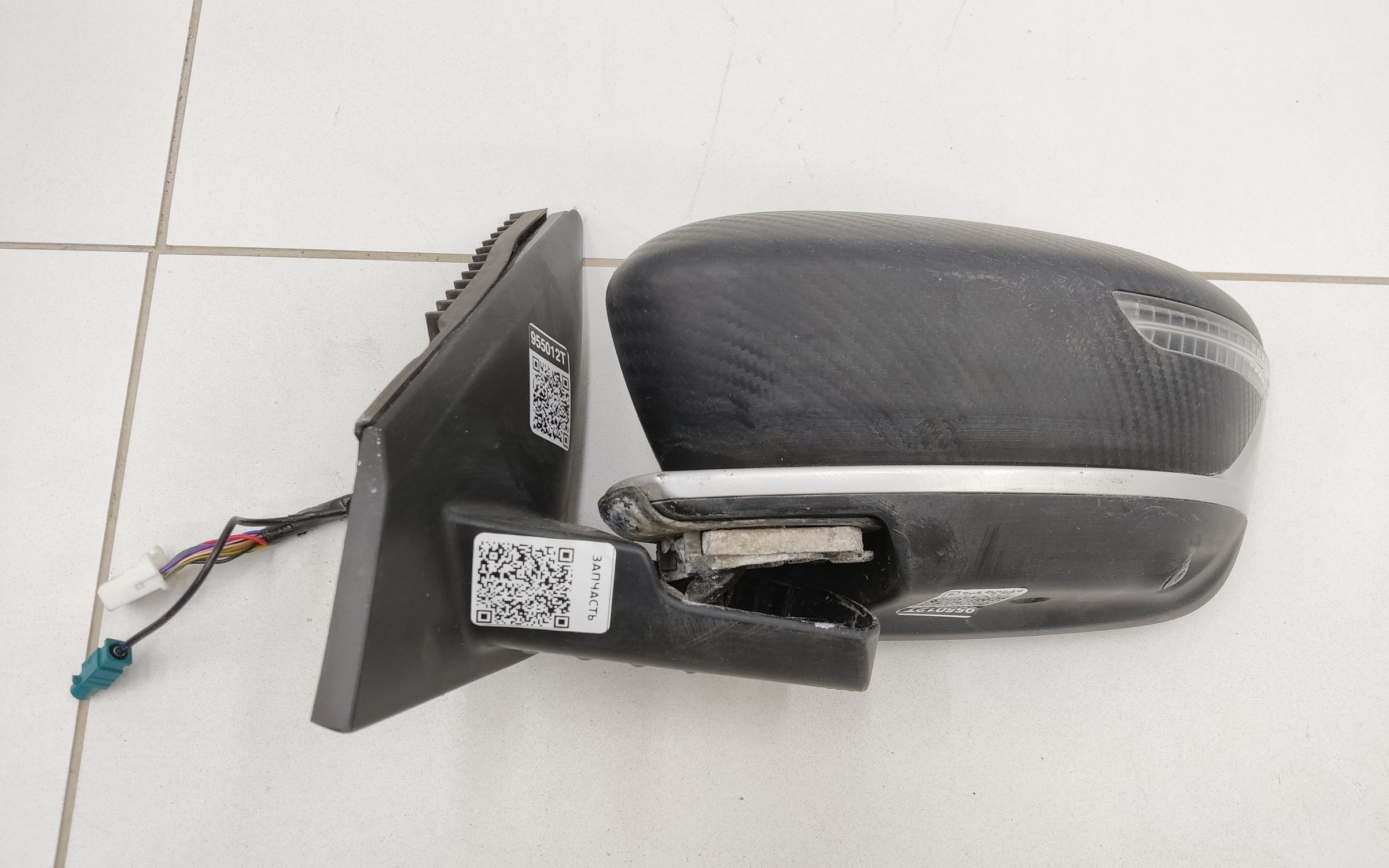 Зеркало левое Geely Coolray 12+1 контактов карбон