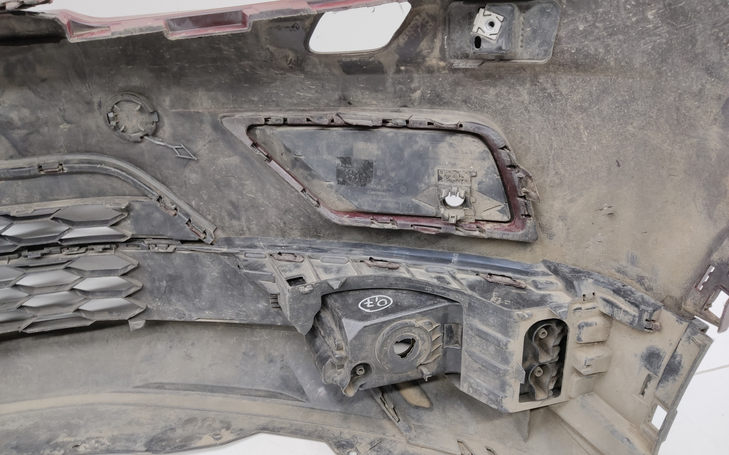 Бампер передний Volkswagen Tiguan 2