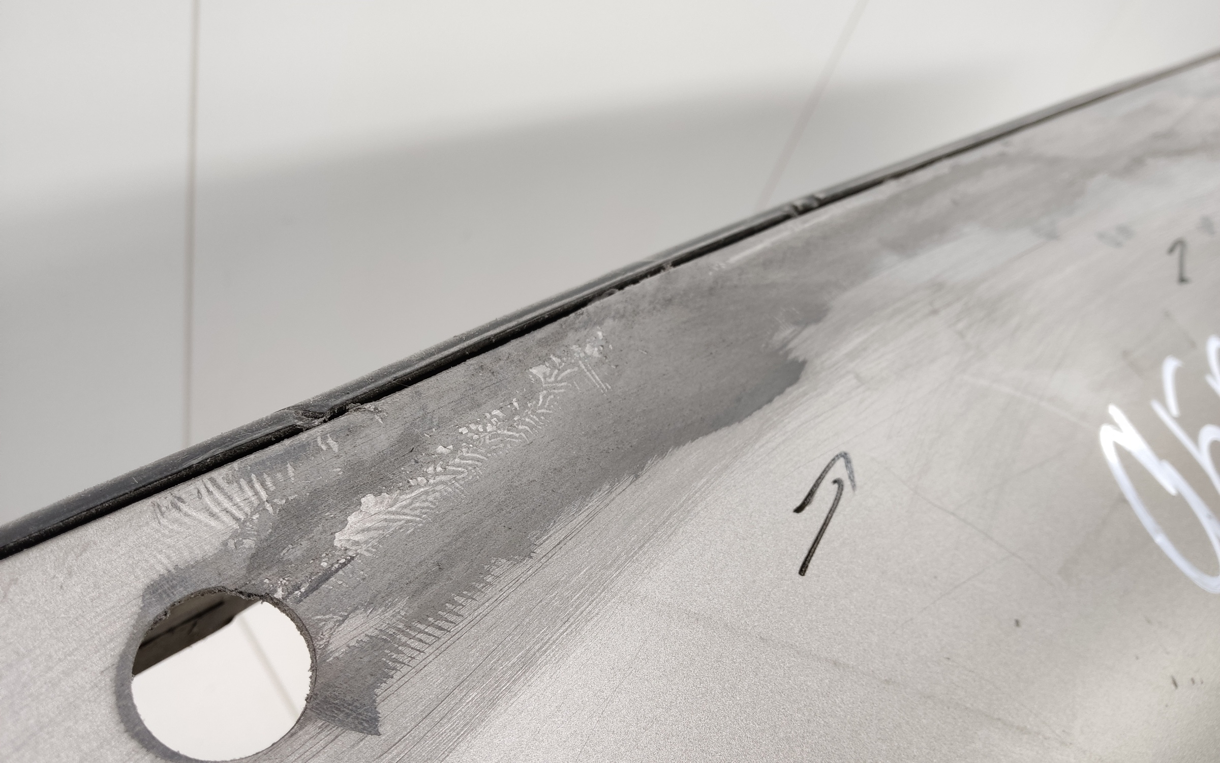 Бампер задний Hyundai Grand Starex H1