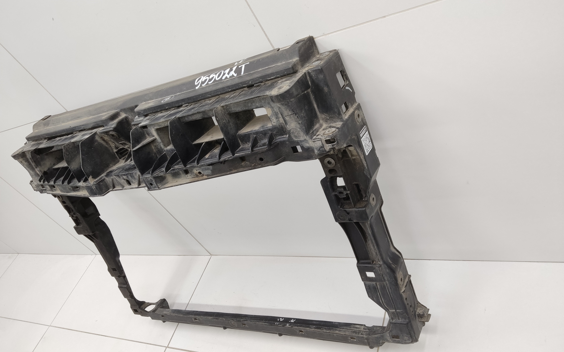 Панель передняя Volkswagen Tiguan 2  1.4L