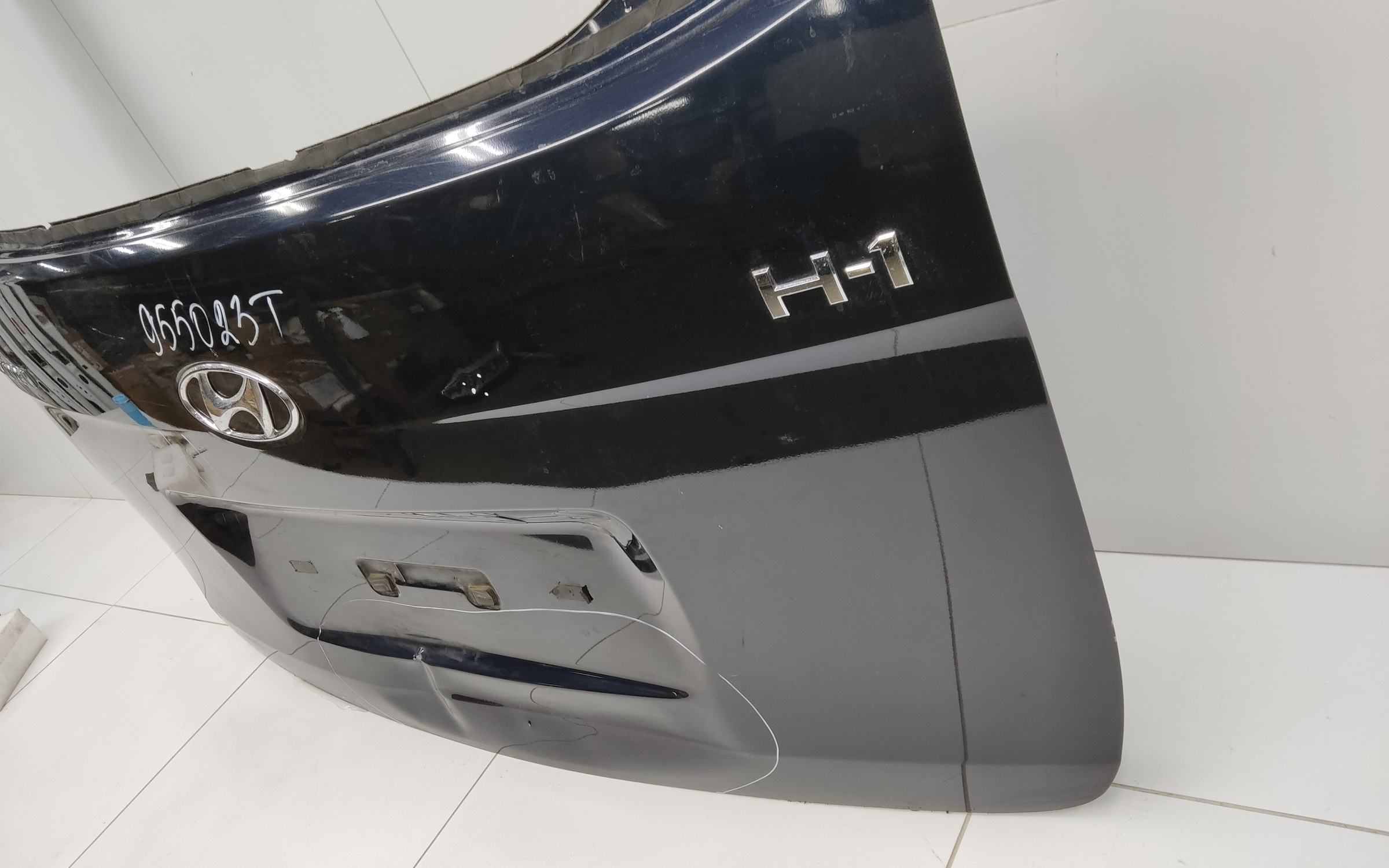 Крышка багажника Hyundai H1 Starex 2