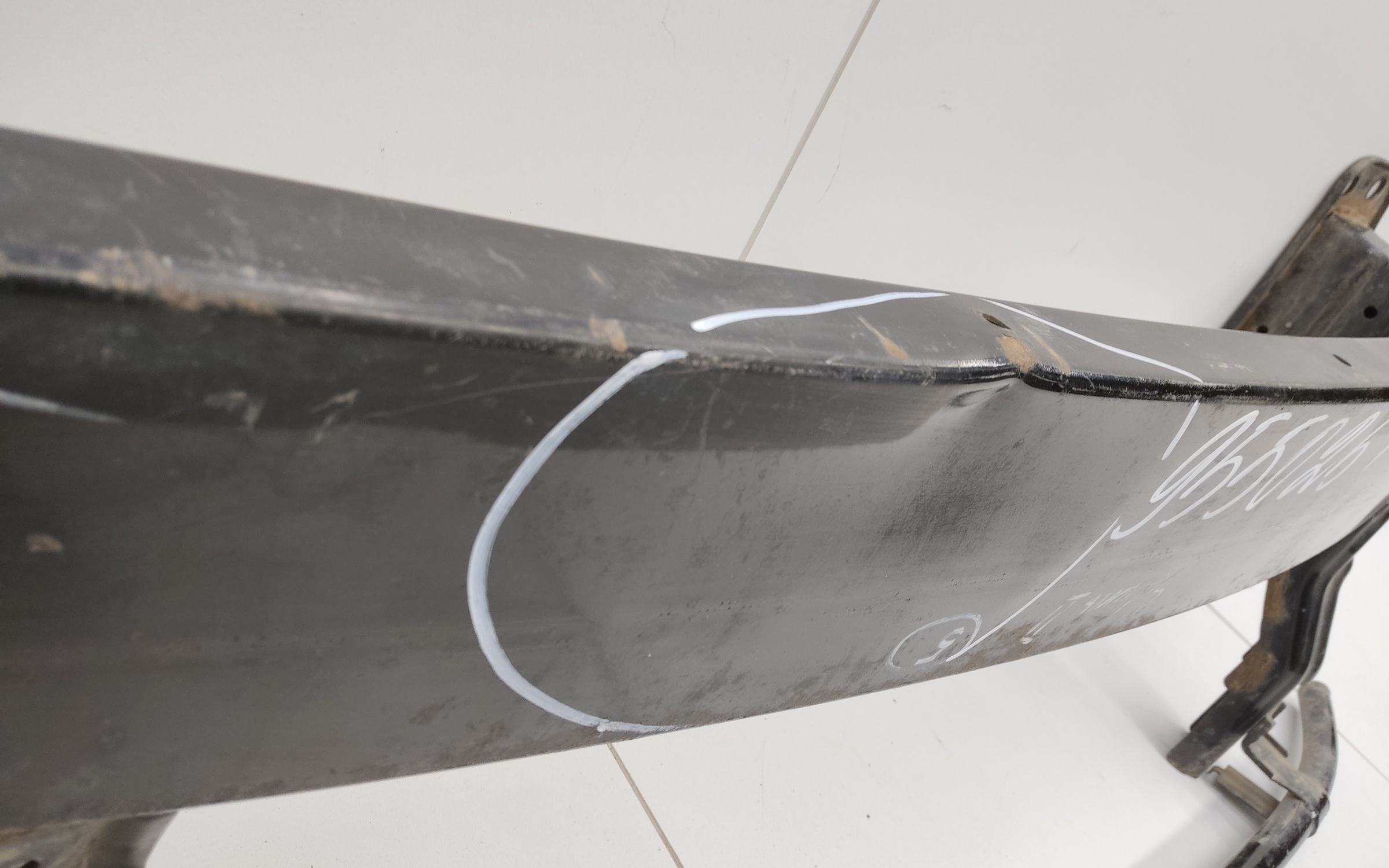 Усилитель переднего бампера Hyundai Solaris 2