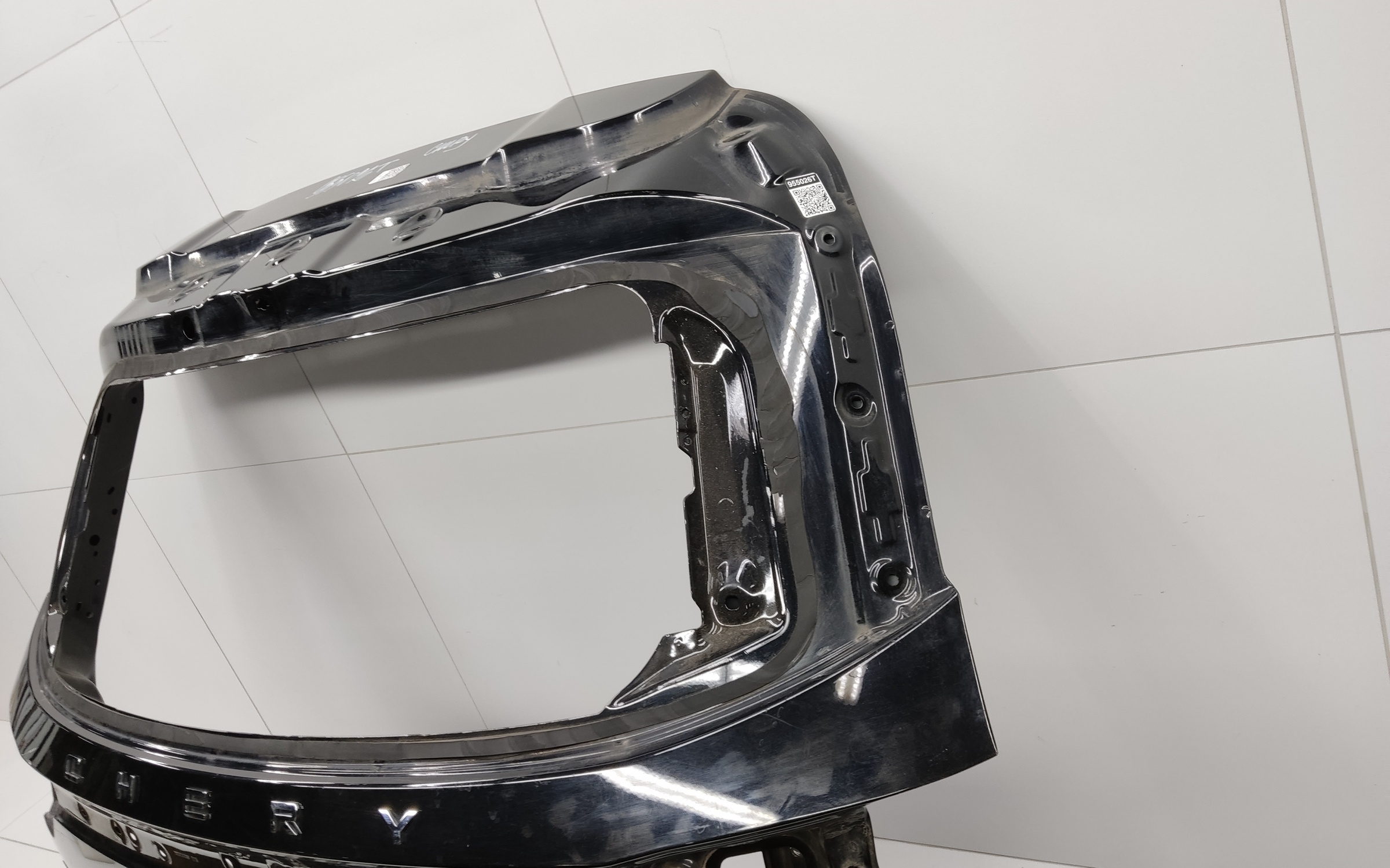 Крышка багажника Chery Tiggo 8 без датчика защемления