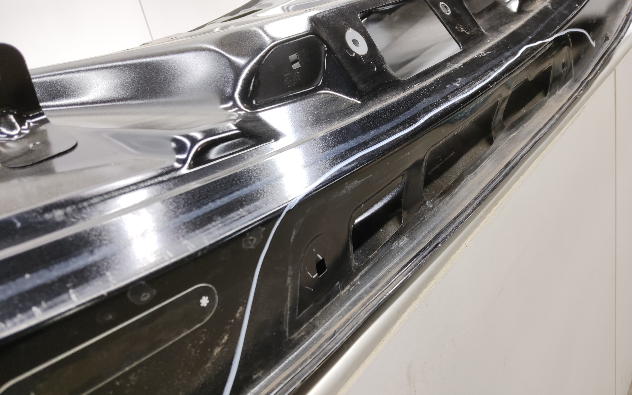 Крышка багажника Chery Tiggo 8 без датчика защемления