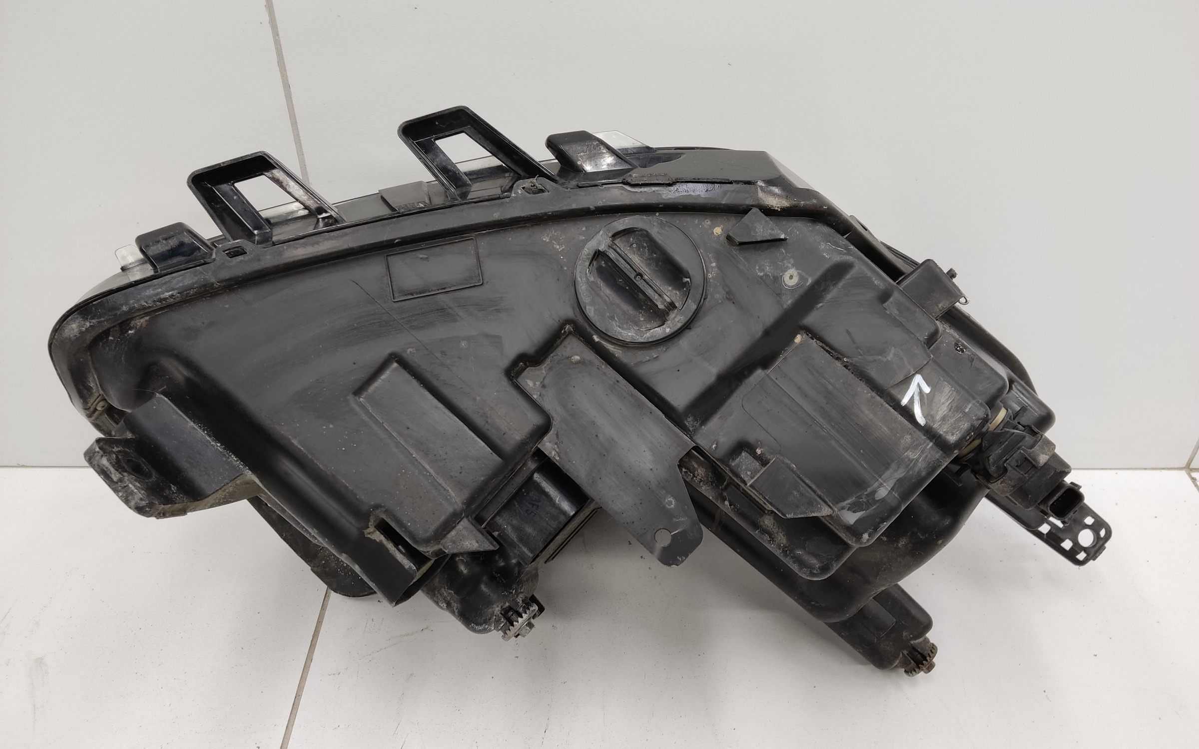 Фара передняя левая Geely Coolray LED