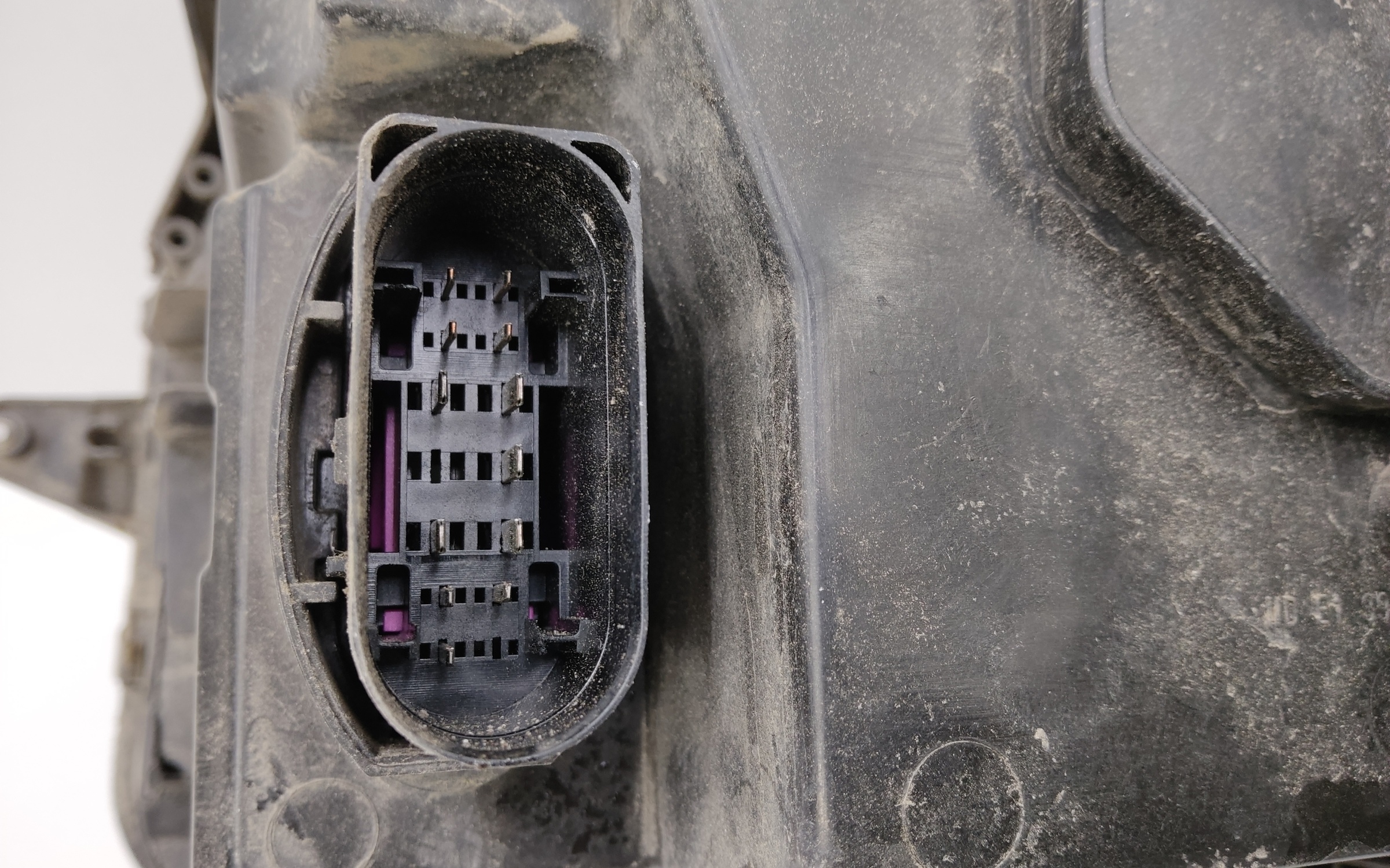 Фара передняя правая Volkswagen Tiguan 2 LED