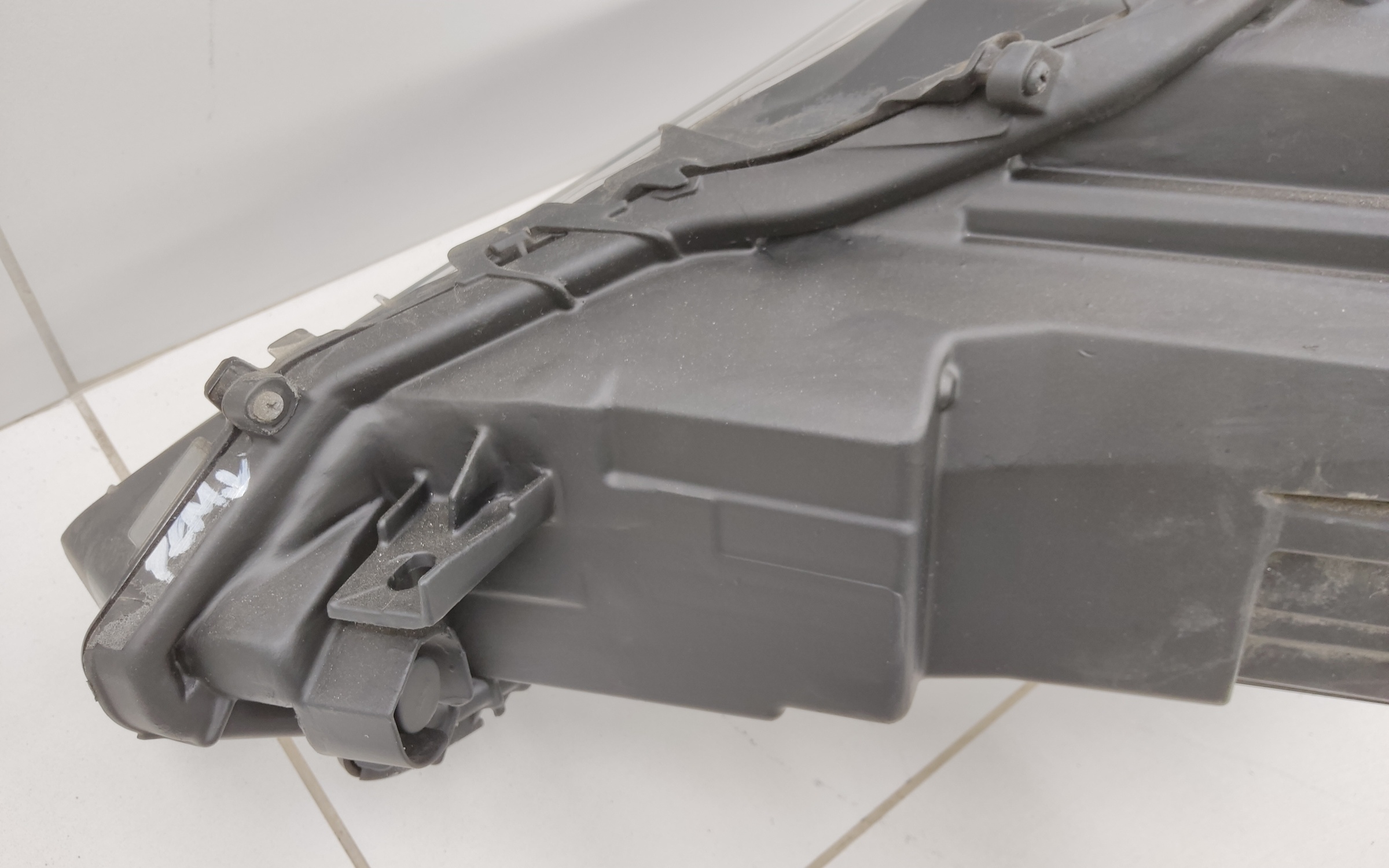 Фара передняя правая Lexus RX 4 Restail LED линзы