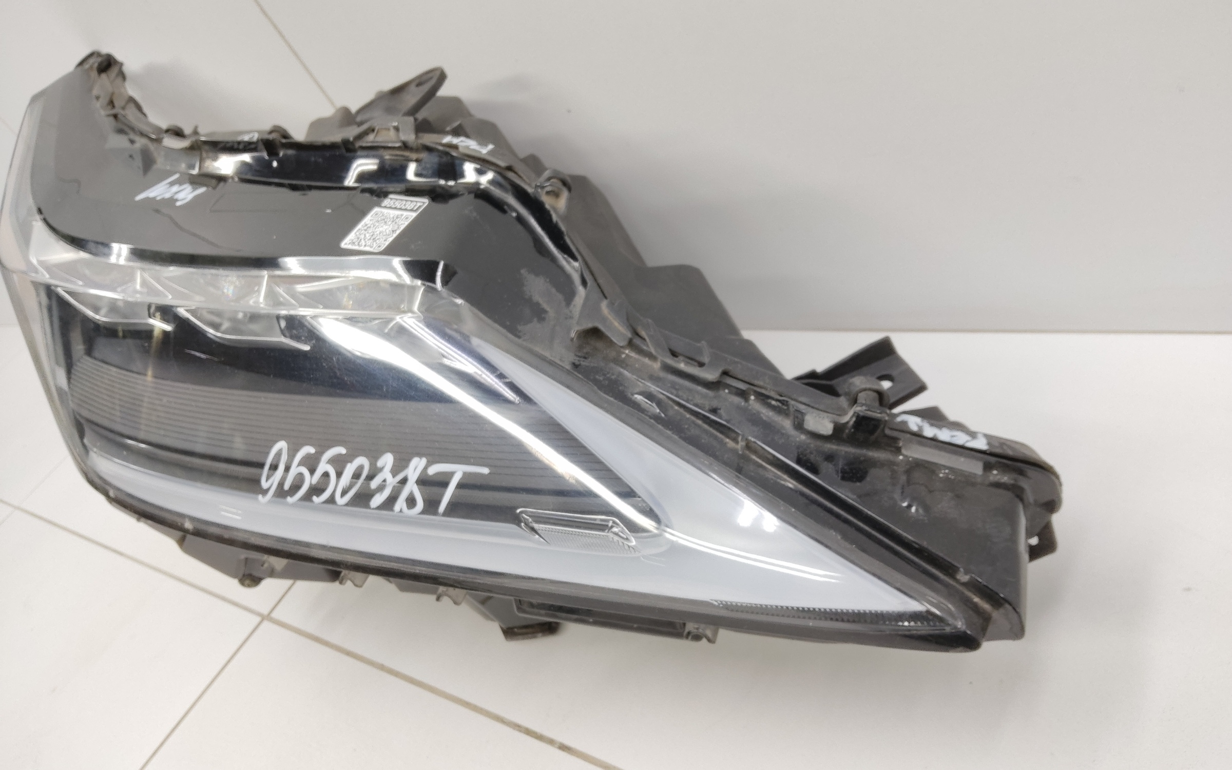 Фара передняя правая Lexus RX 4 Restail LED линзы