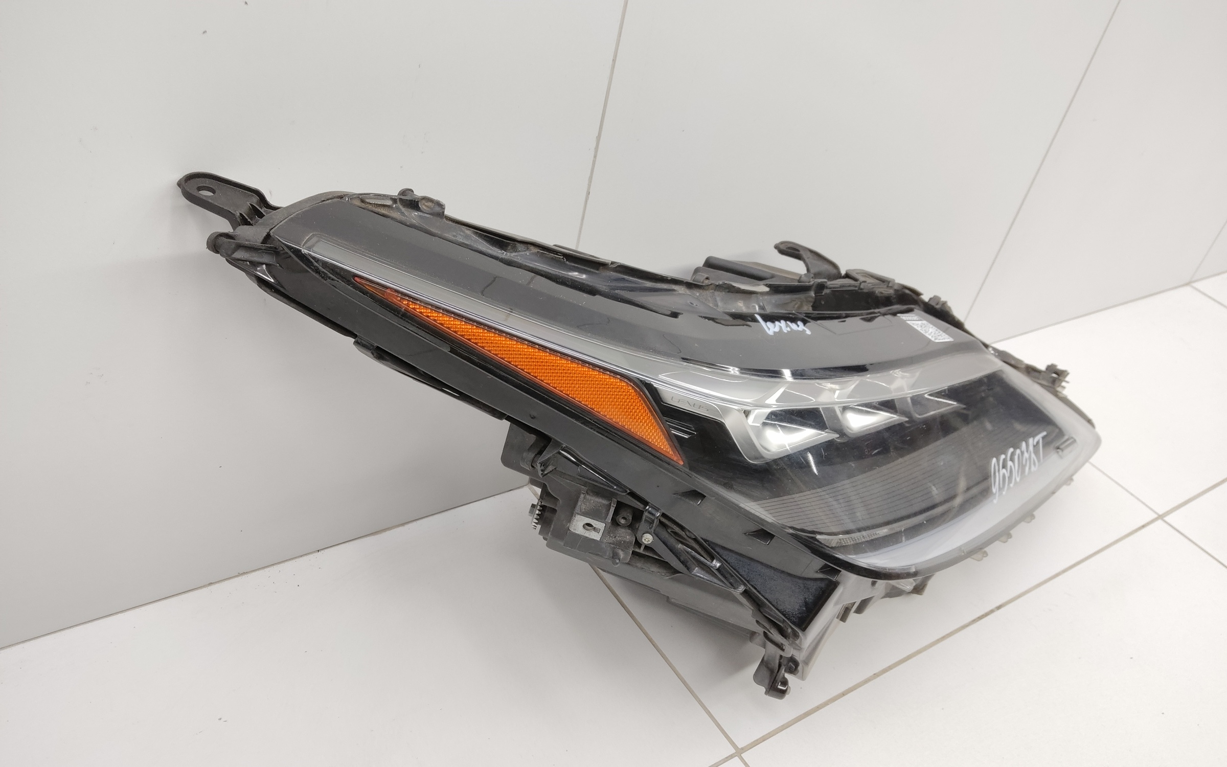 Фара передняя правая Lexus RX 4 Restail LED линзы