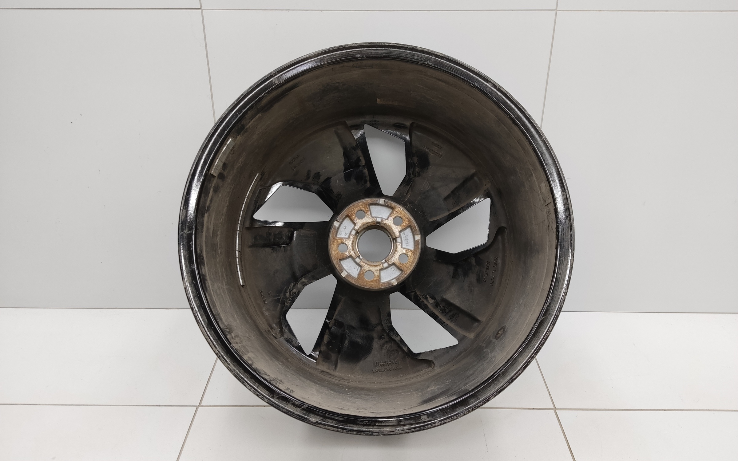 Диск колеса литой Geely Atlas 2 R20