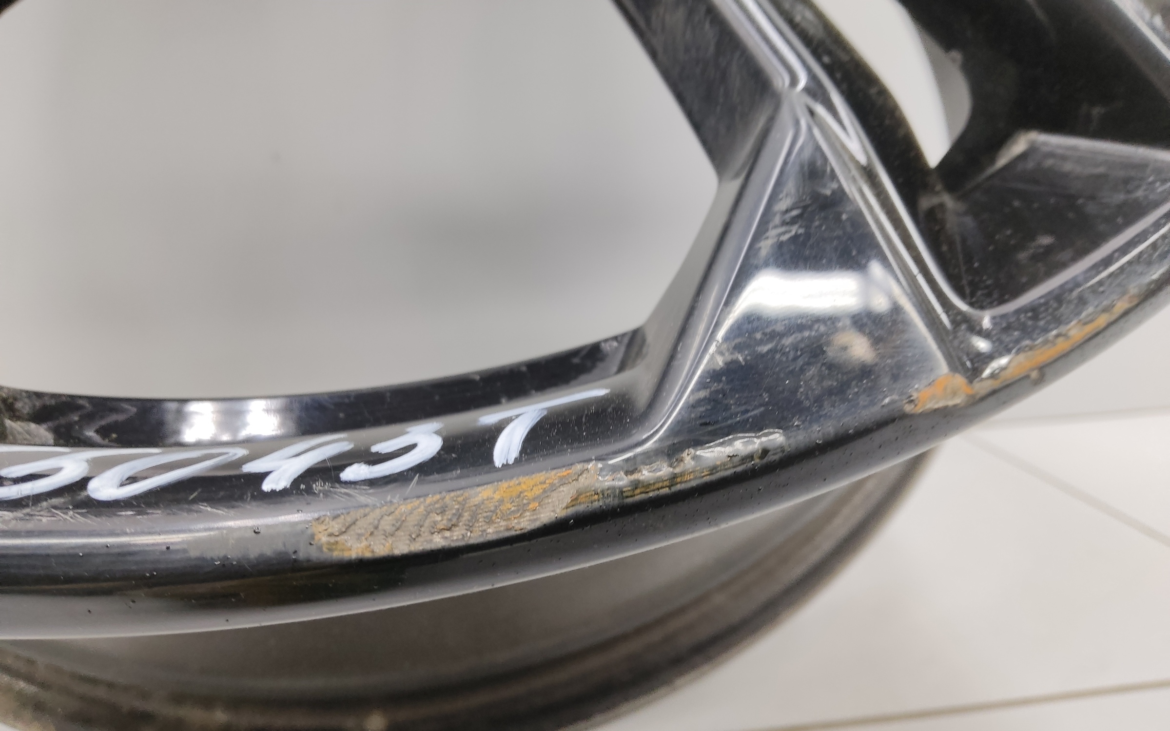 Диск колеса литой Geely Coolray Restail R18