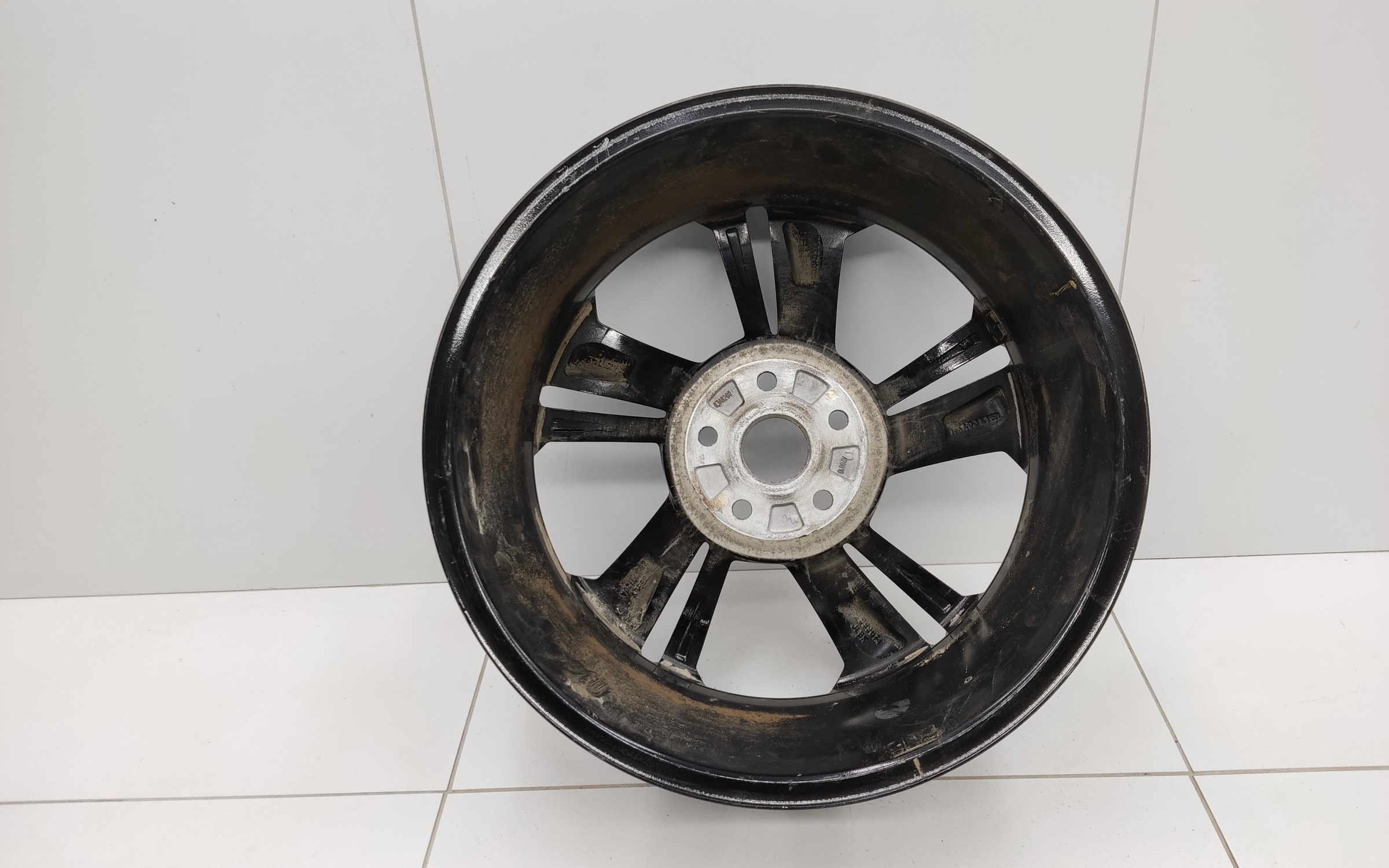 Диск колеса литой Geely Coolray Restail R18