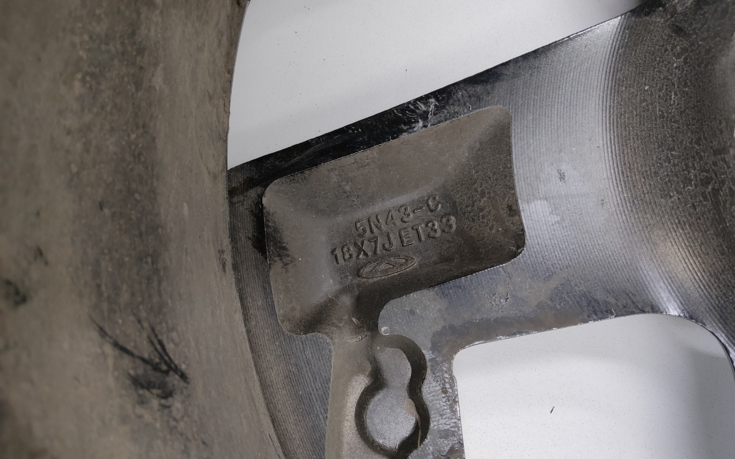 Диск колеса литой Omoda C5 R18 черный