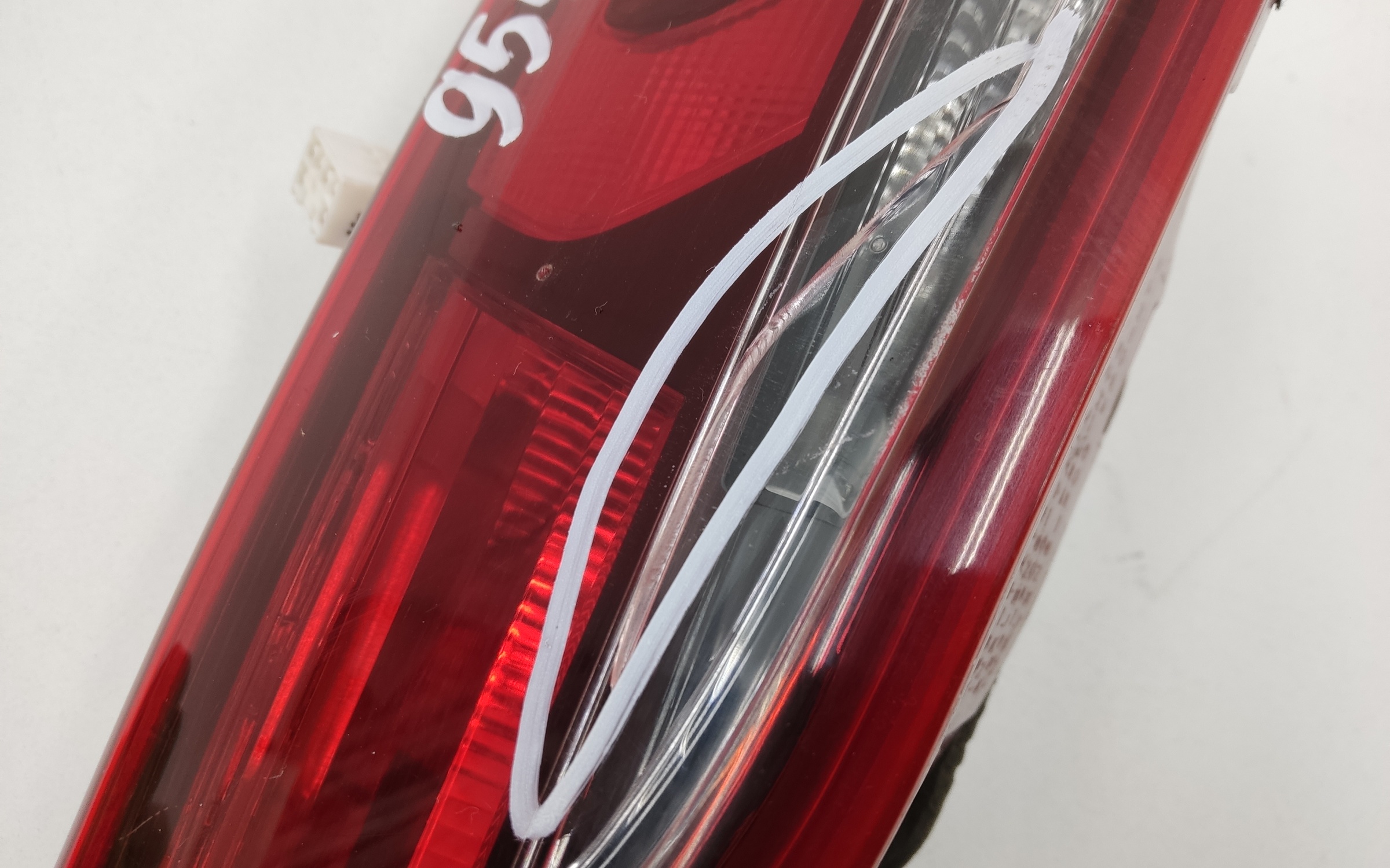 Фонарь задний правый внутренний Kia Rio 4 Sedan Restail