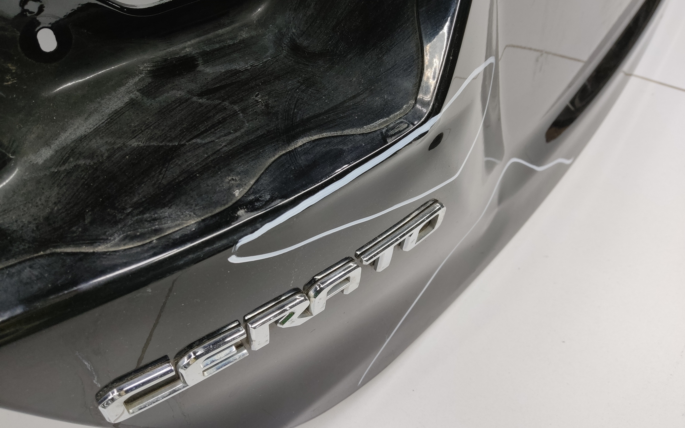 Крышка багажника Kia Cerato 4