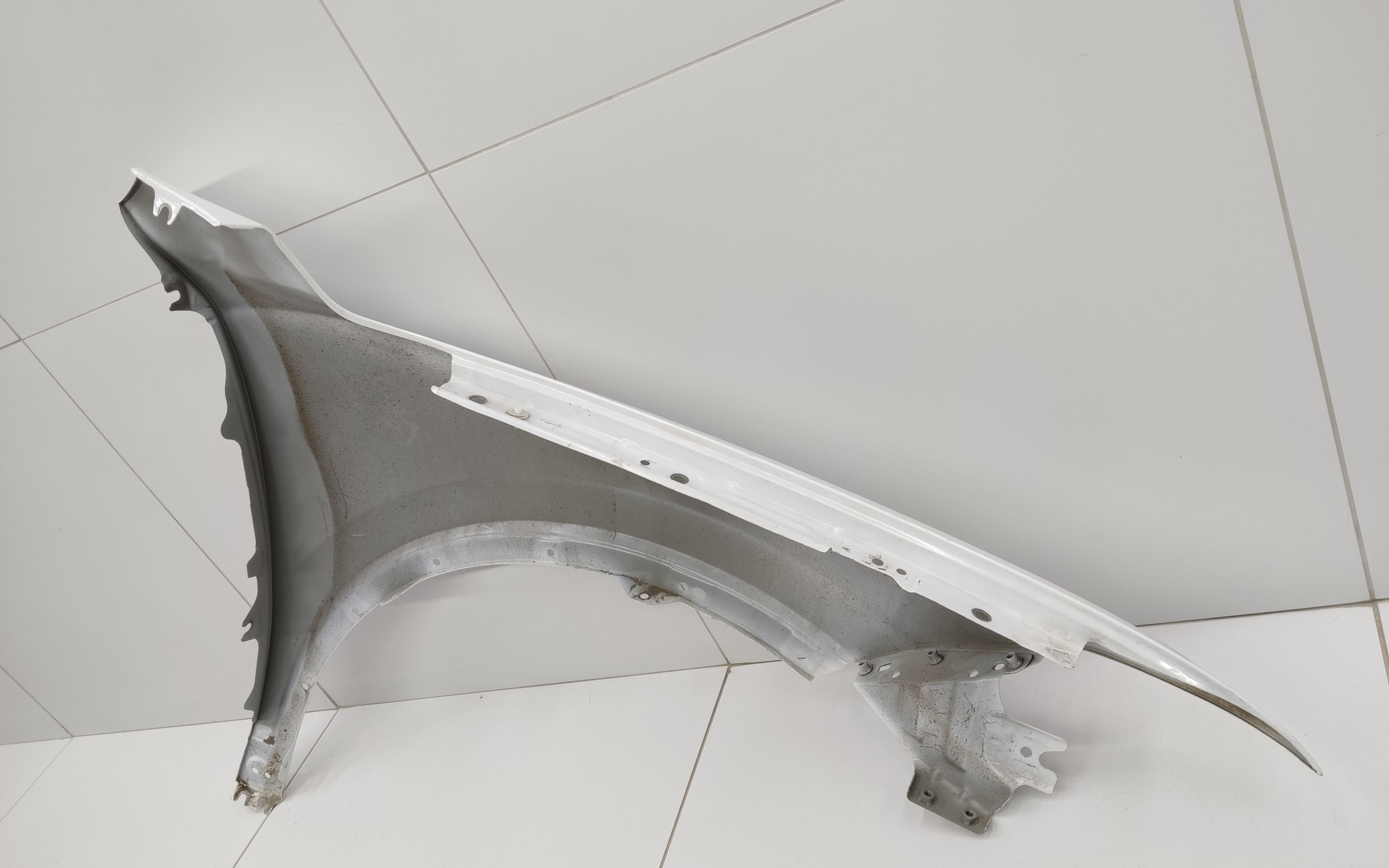 Крыло переднее левое Geely Atlas Pro