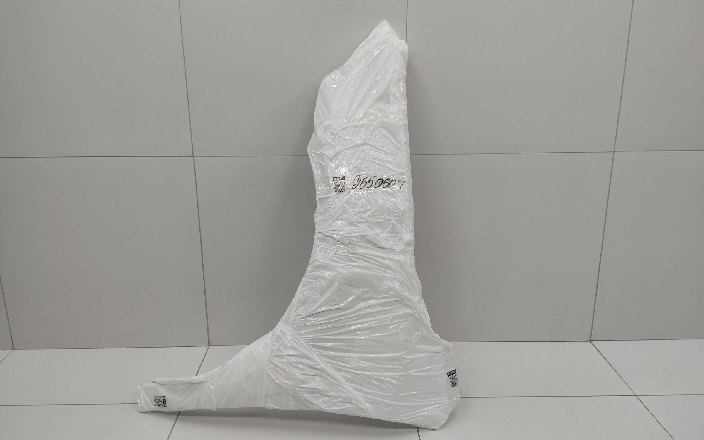 Крыло переднее левое Geely Atlas Pro