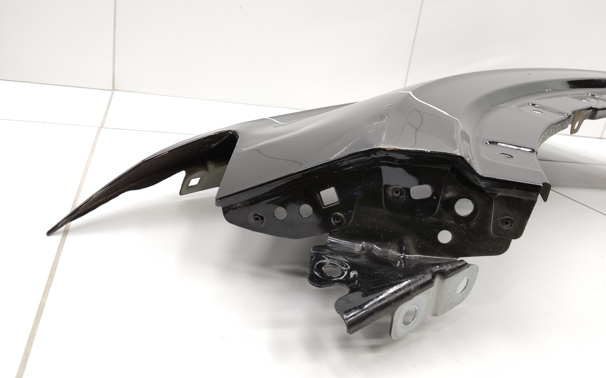 Крыло переднее левое Geely Monjaro