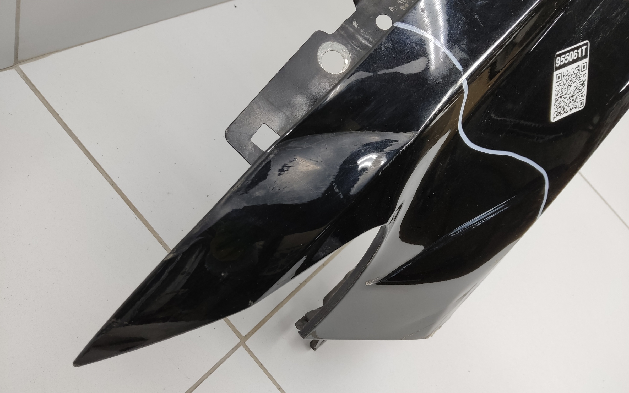 Крыло переднее левое Geely Monjaro