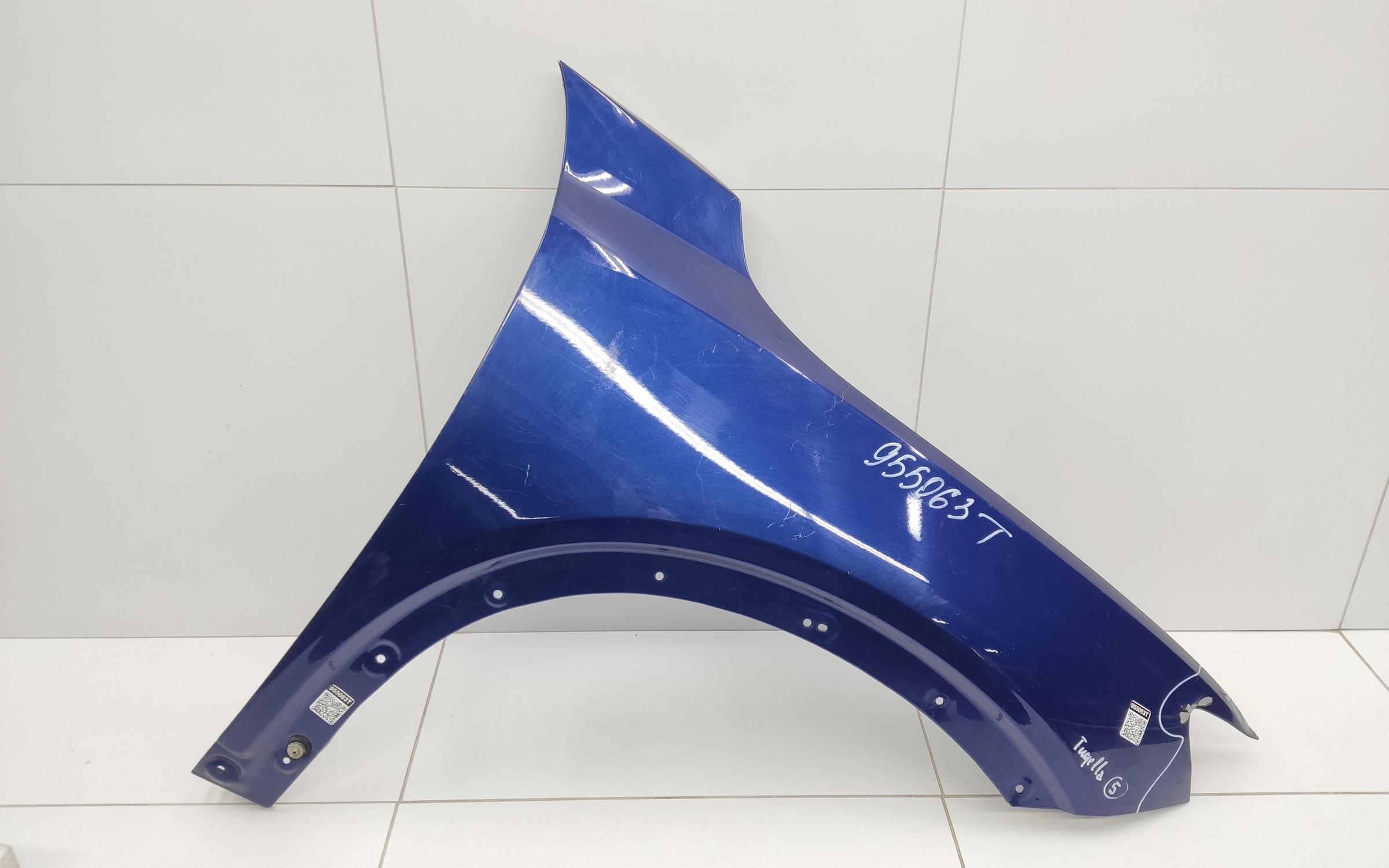 Крыло переднее правое Geely Tugella