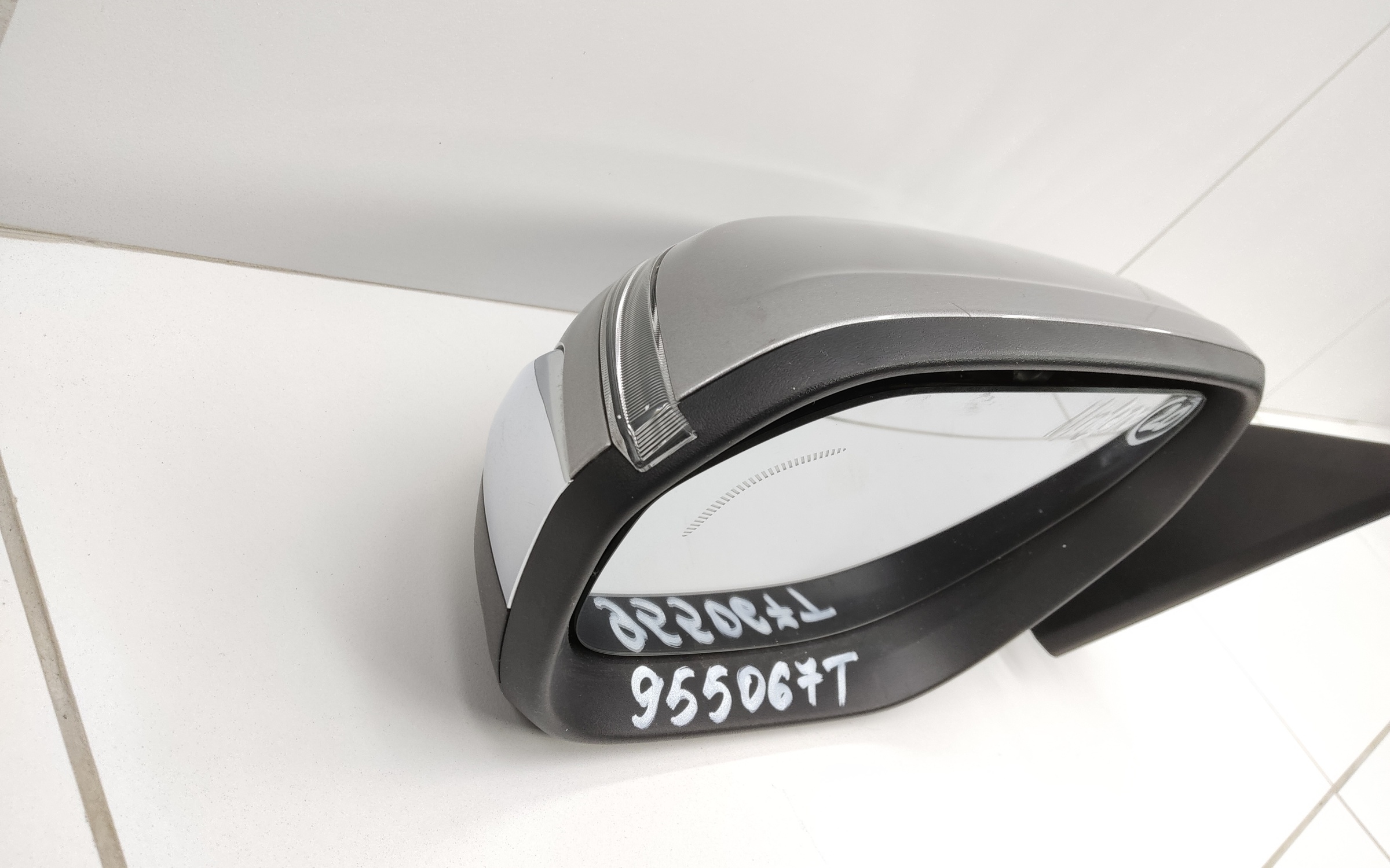 Зеркало левое Geely Monjaro 9+1 контактов