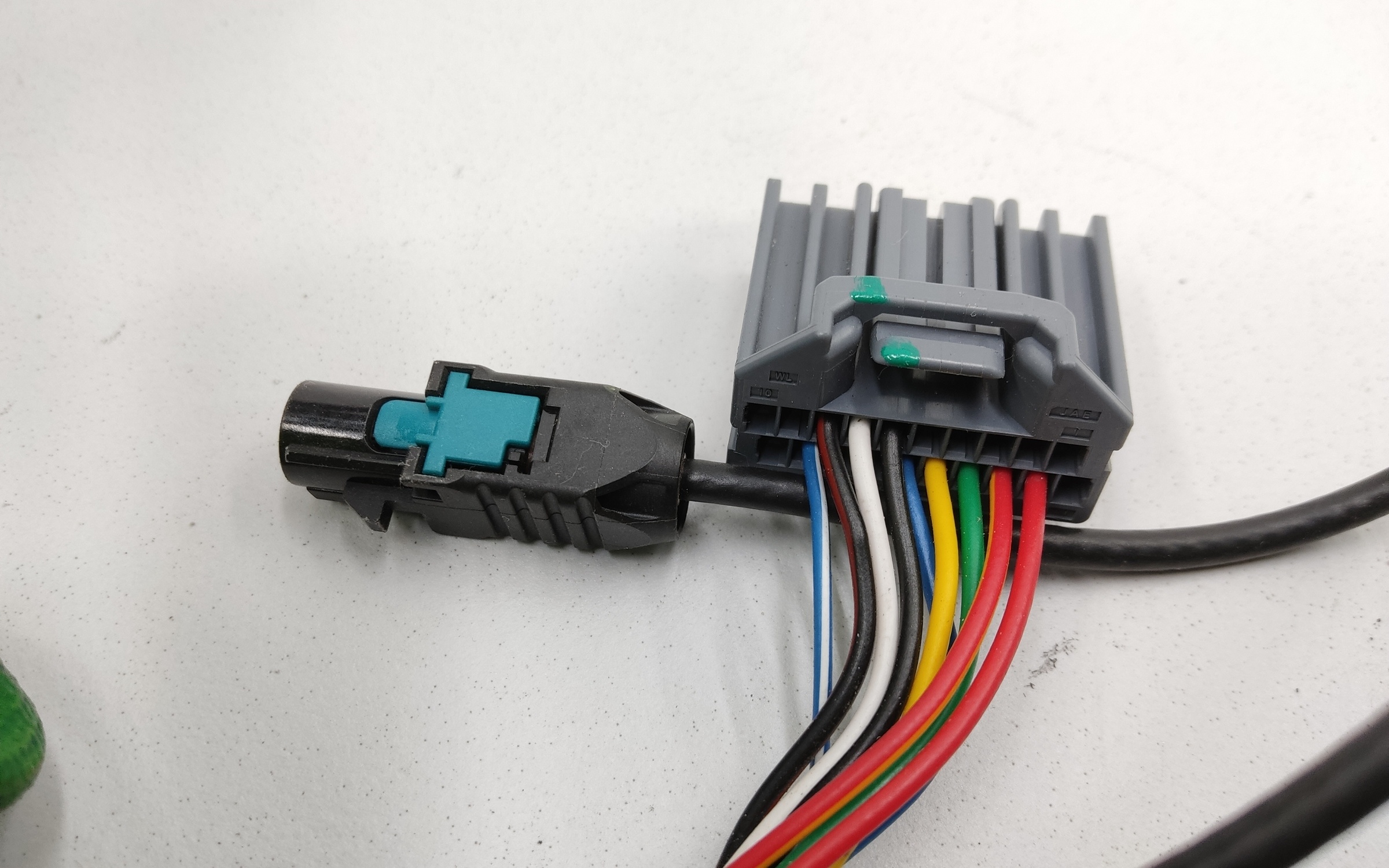 Зеркало левое Geely Monjaro 9+1 контактов