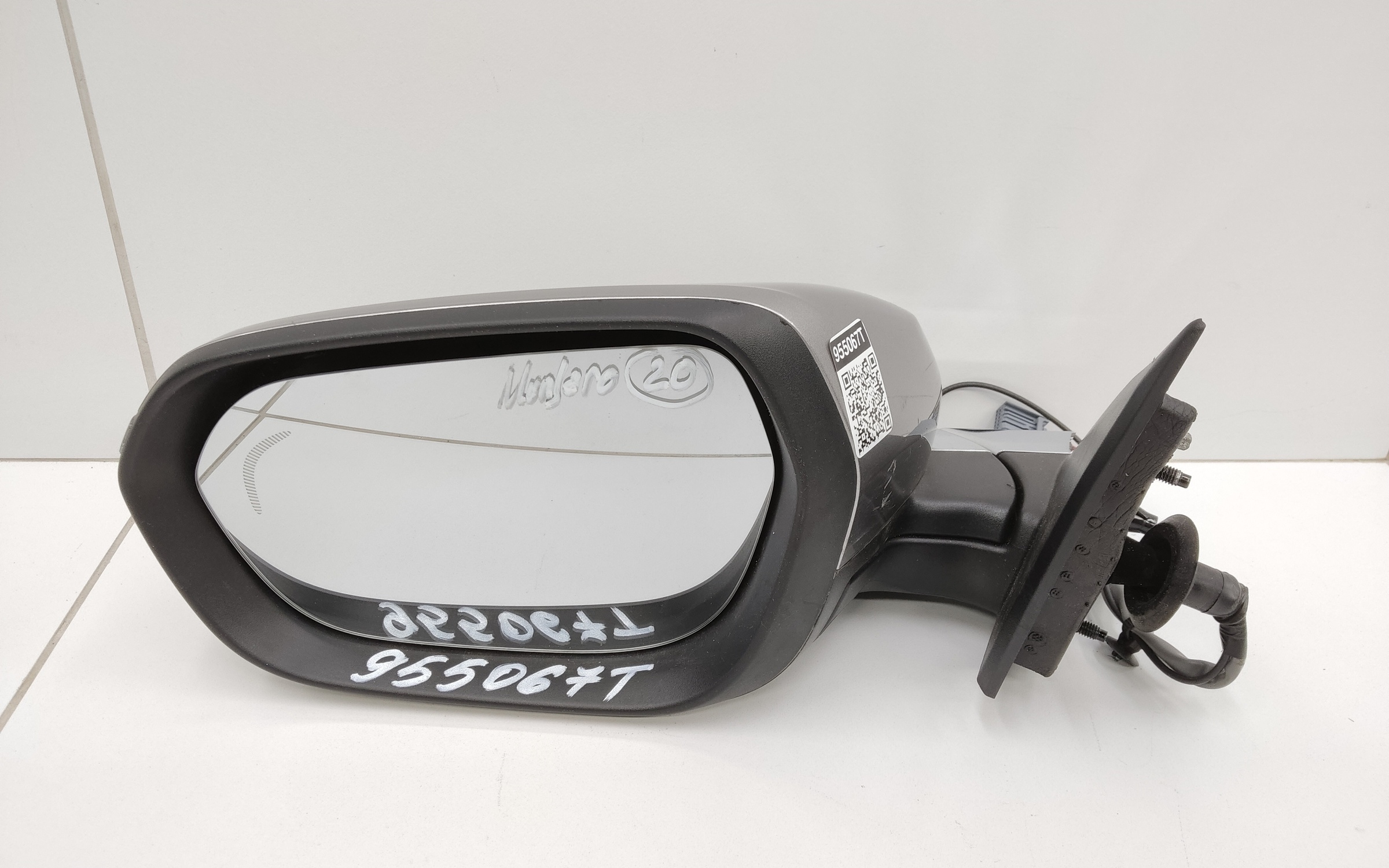 Зеркало левое Geely Monjaro 9+1 контактов