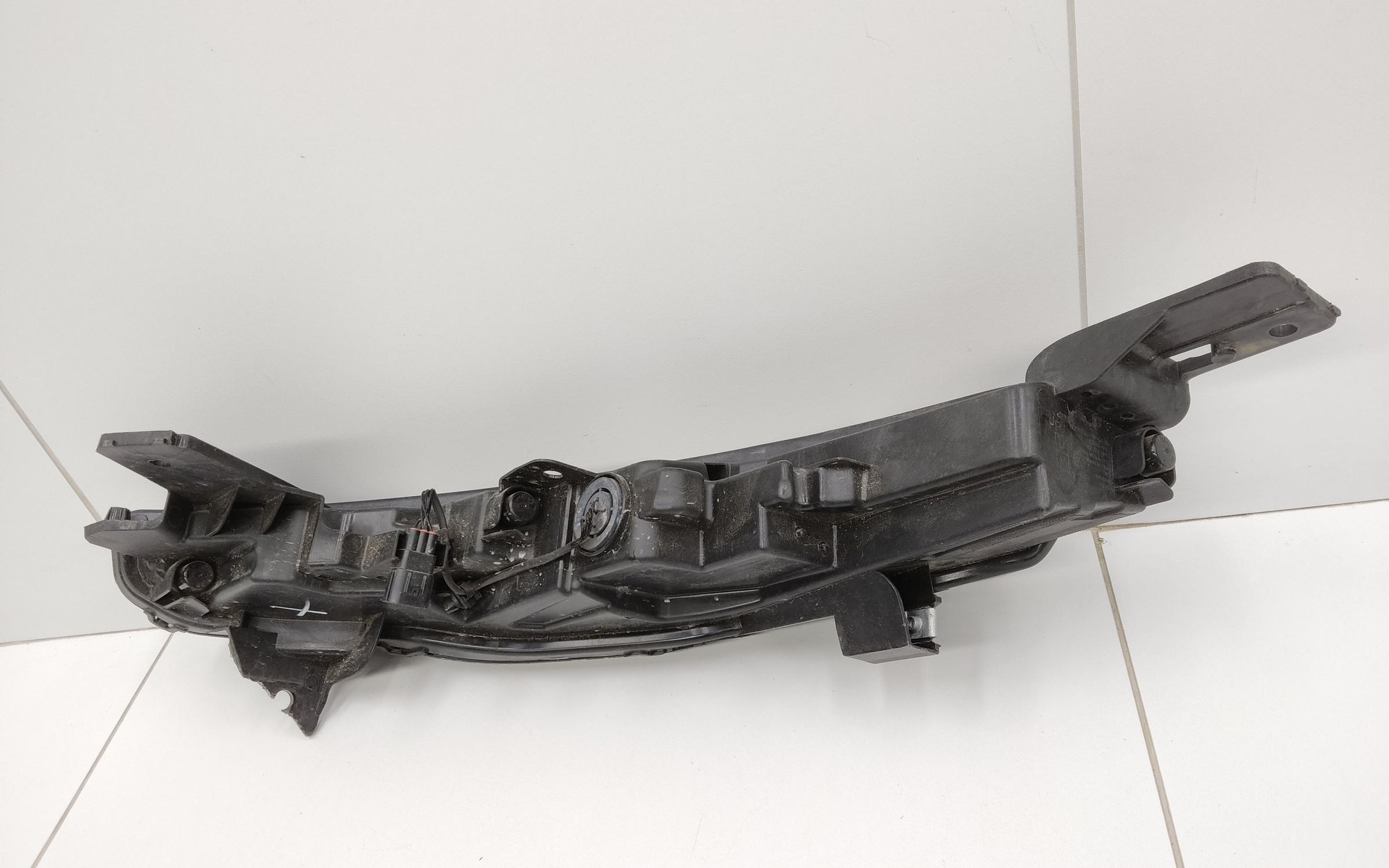 Фара ДХО передняя правая Omoda C5 LED