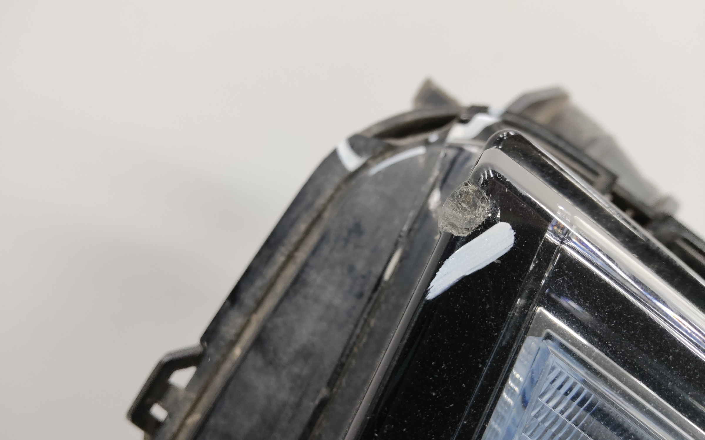 Фара передняя левая Tank 500 LED