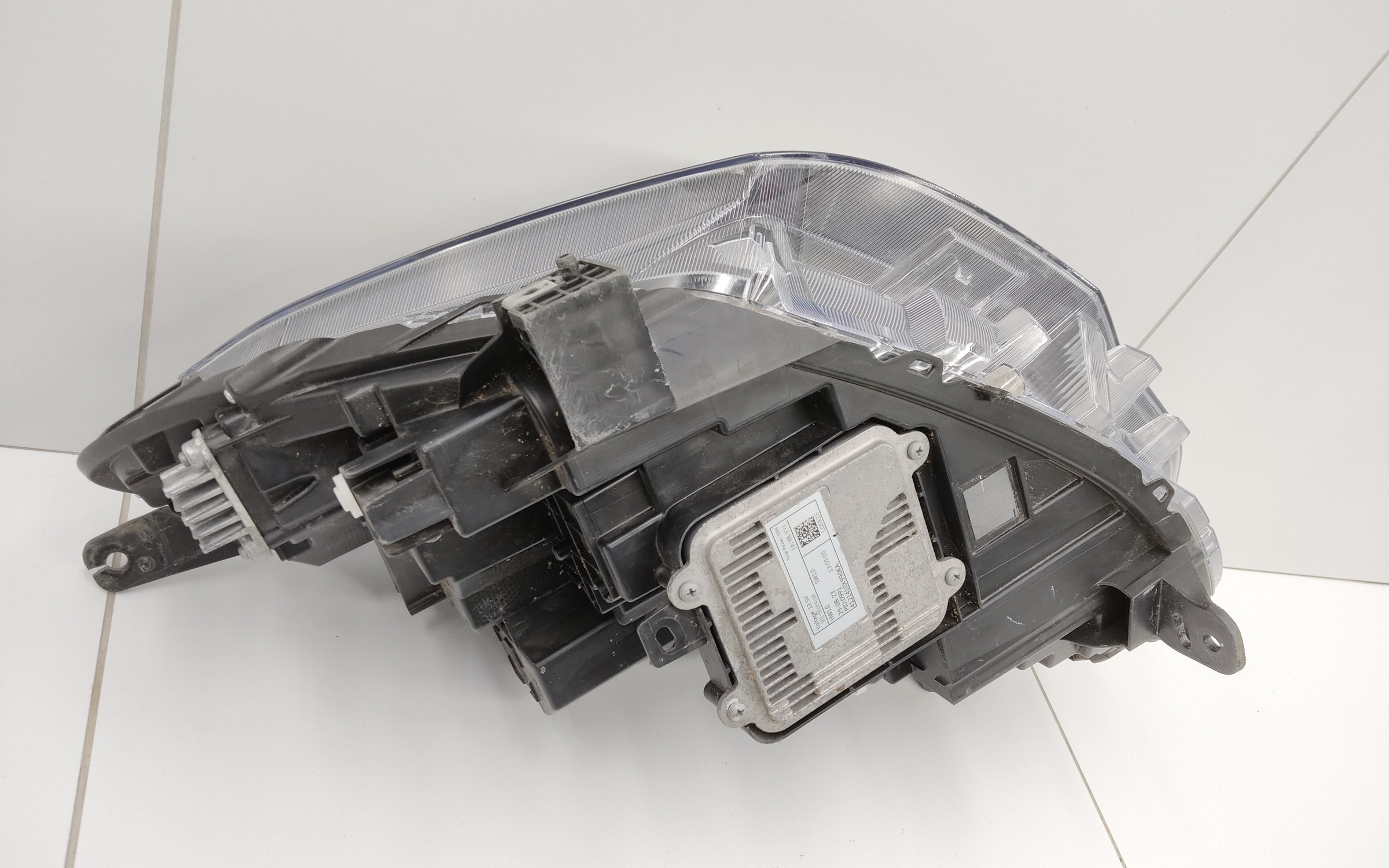 Фара передняя правая Haval Jolion LED