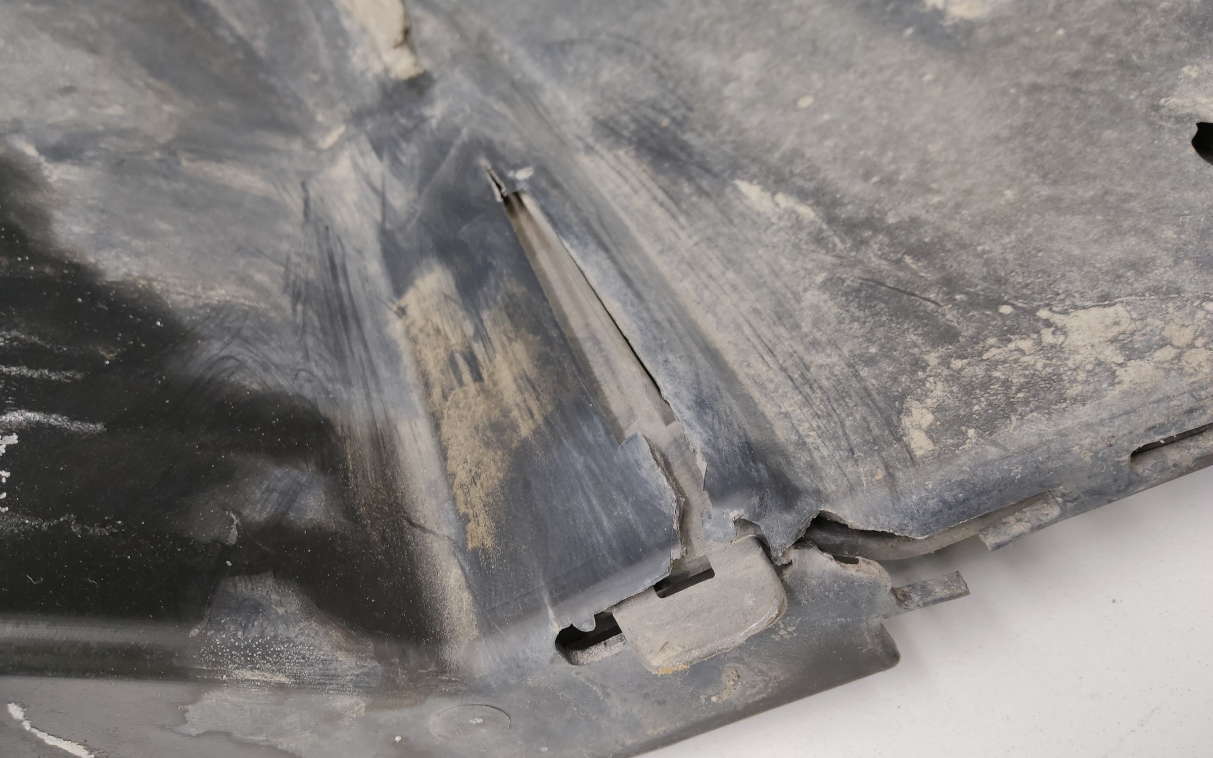 Бампер передний Land Rover Range Rover Evoque 1 Restail под омыватель