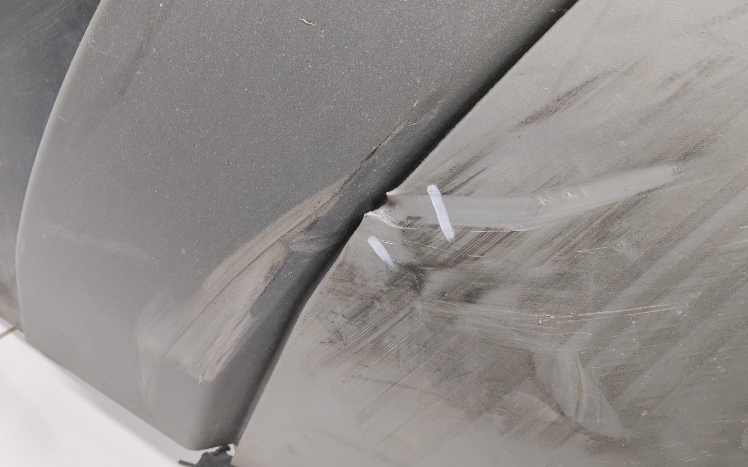 Бампер передний Land Rover Range Rover Evoque 1 Restail под омыватель