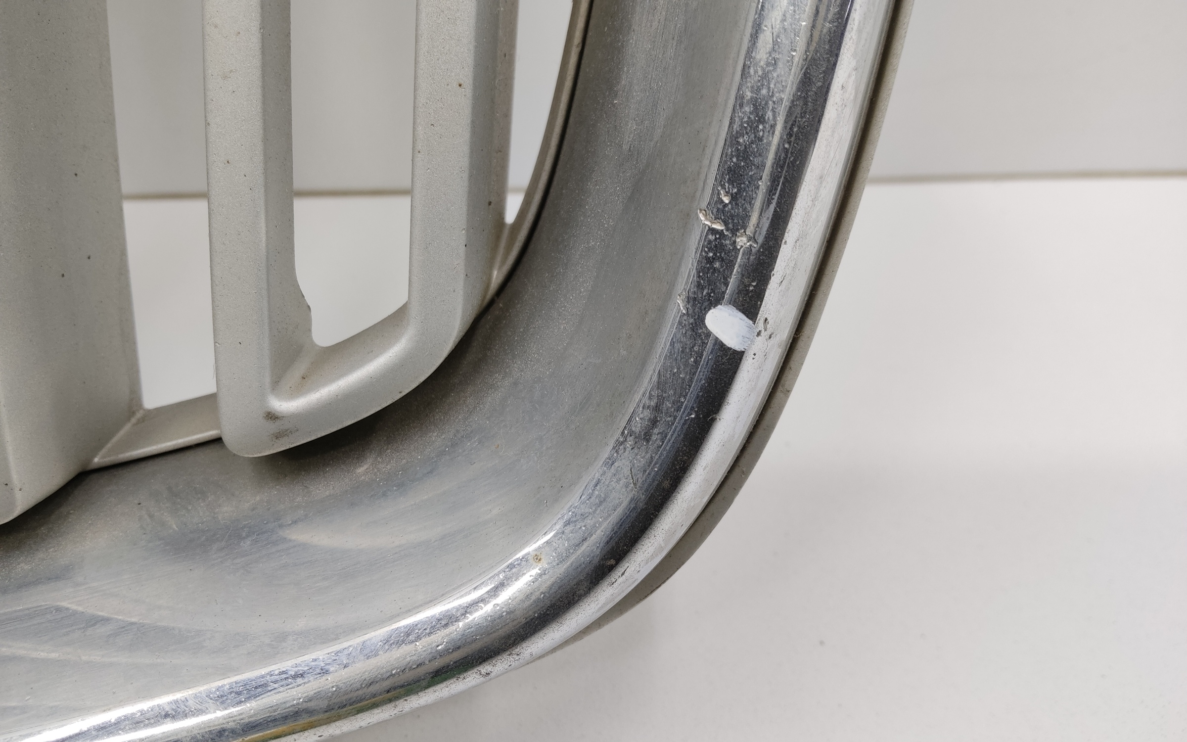 Решетка радиатора Volvo XC90 2