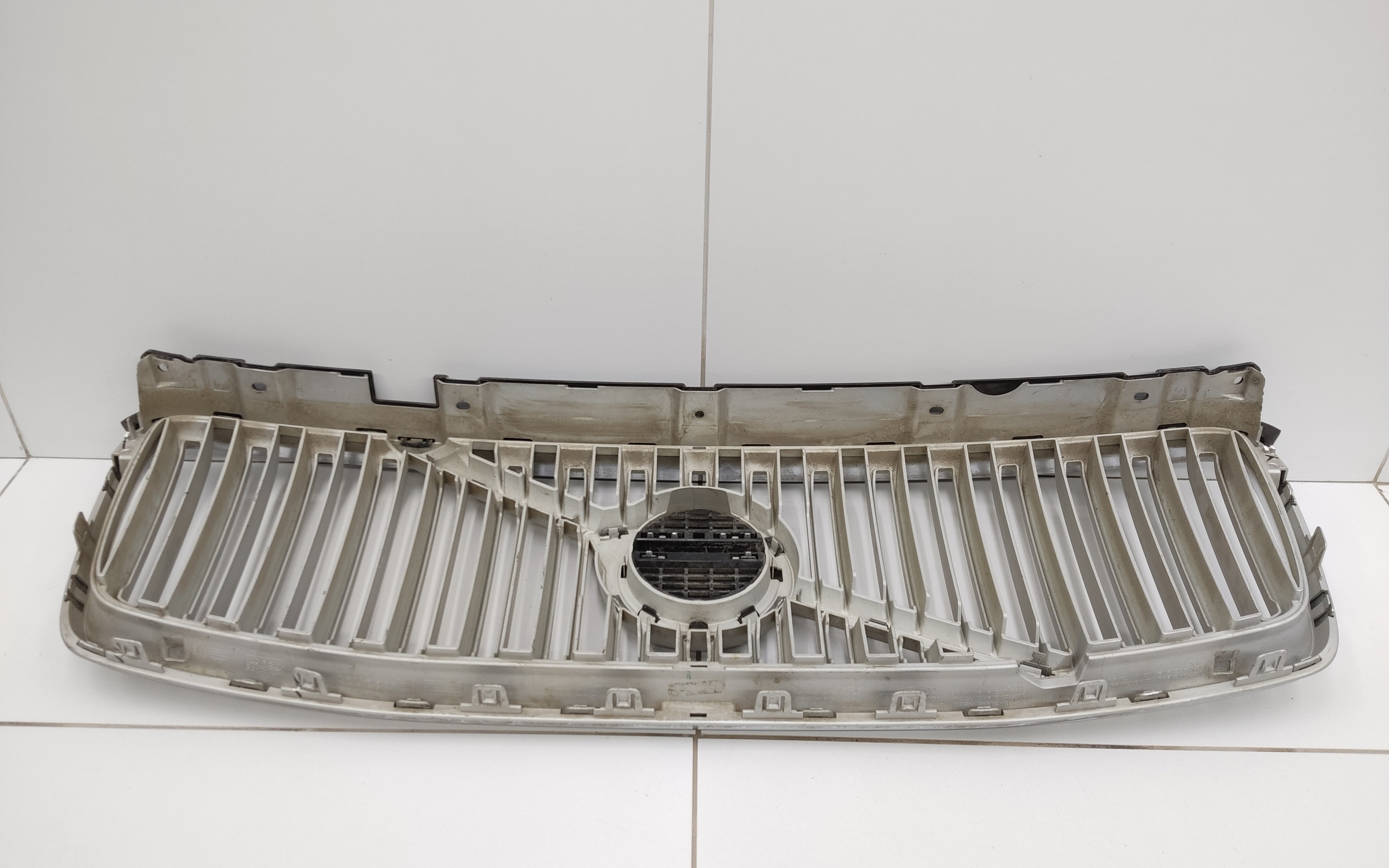 Решетка радиатора Volvo XC90 2