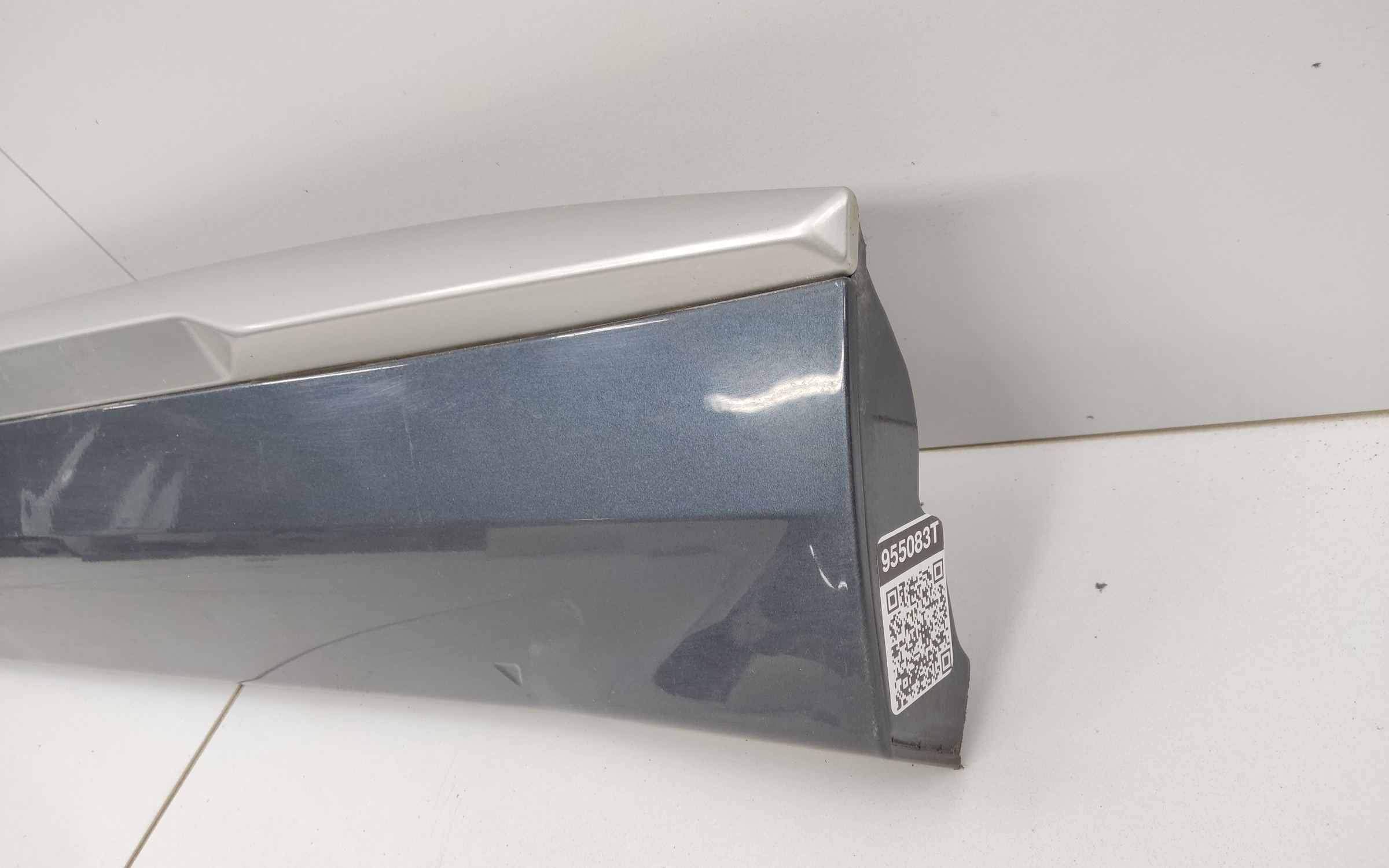 Накладка двери передней правой Geely Monjaro