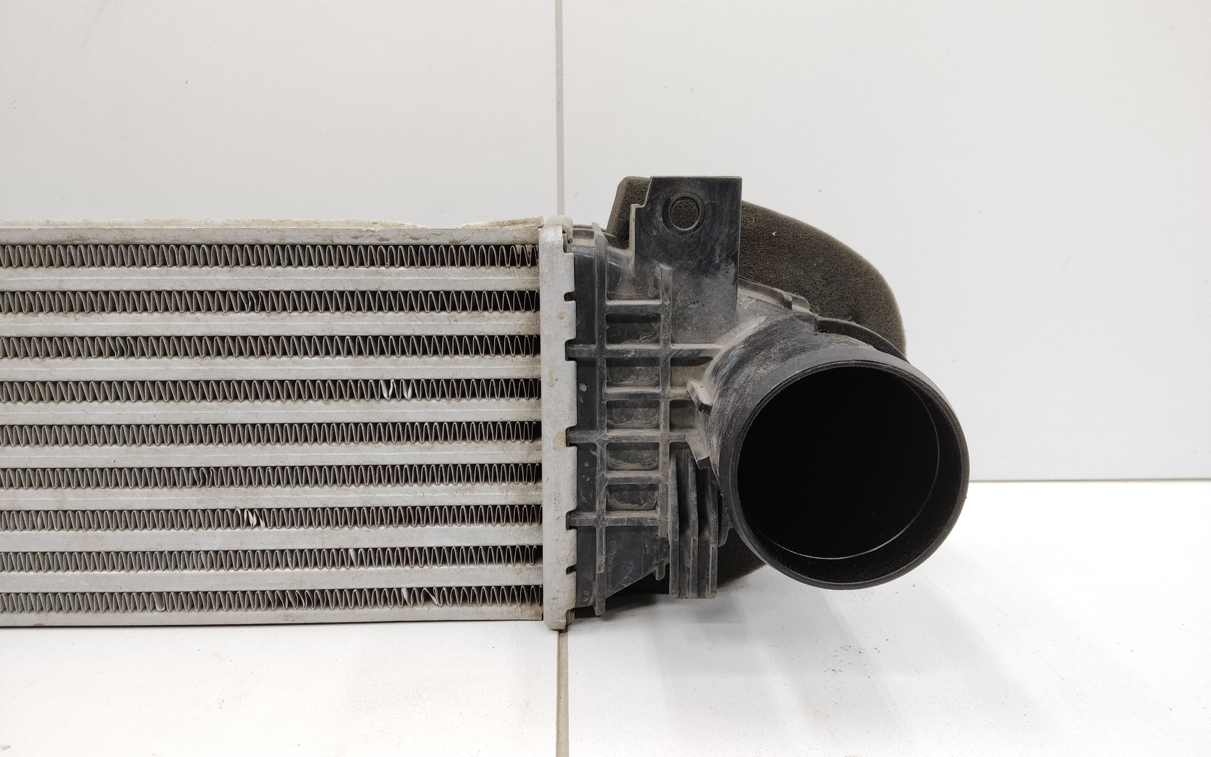 Радиатор турбины " интеркулер " Geely Atlas Pro